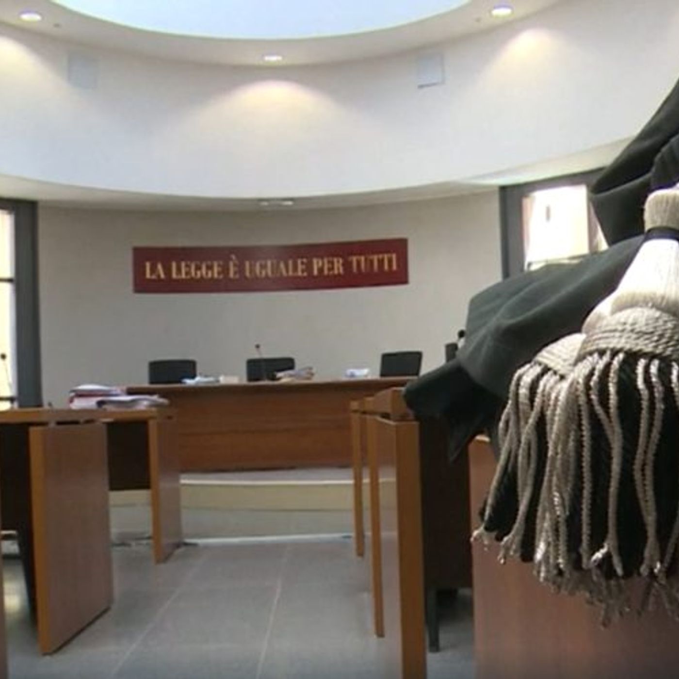 Maltrattamenti all’asilo di Magrè, la decisione del giudice: respinto il patteggiamento episode artwork