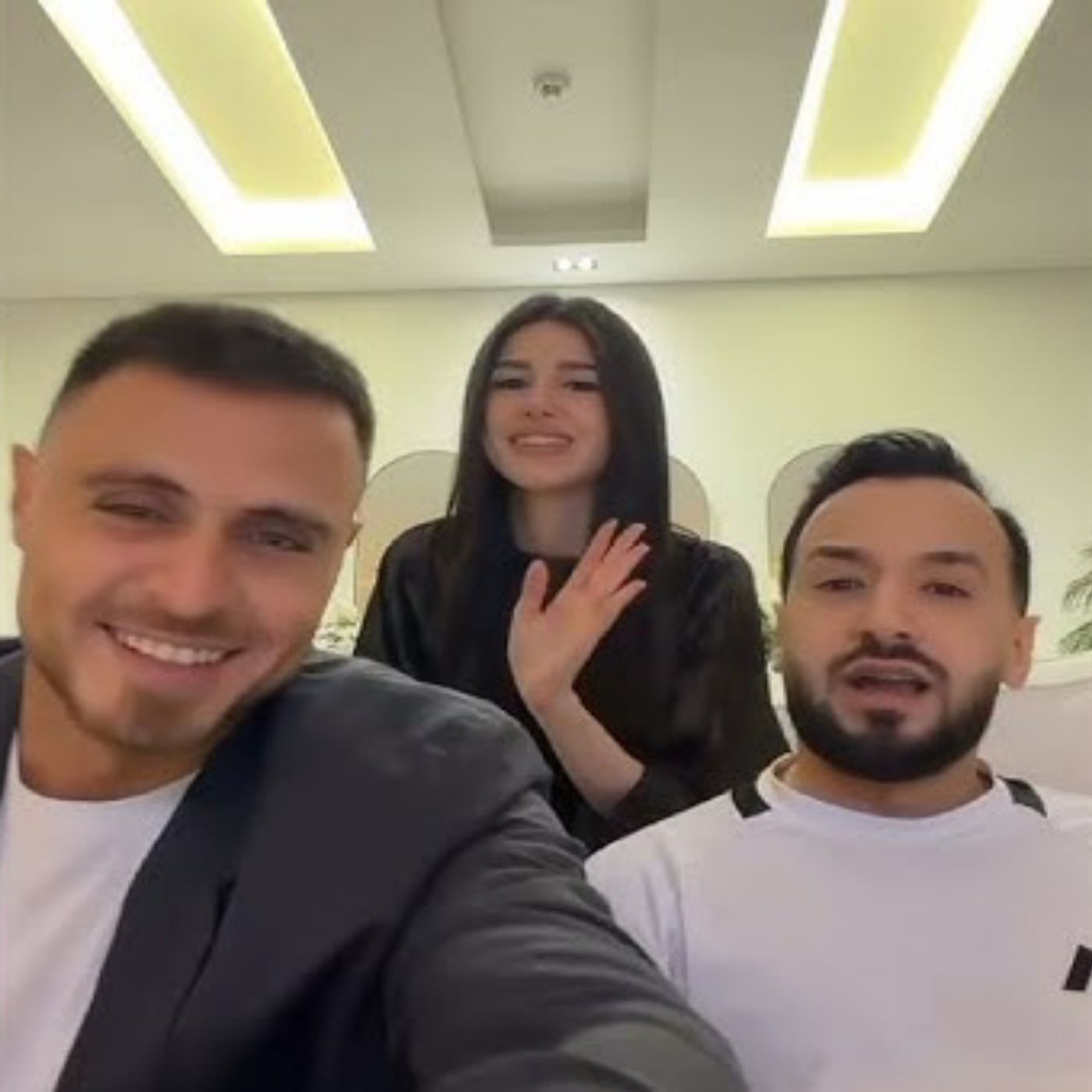❤️🏆 تحدي معرفة سارة_ من يعرفها أكثر، خطيبها أم جلال؟ 😍✨
