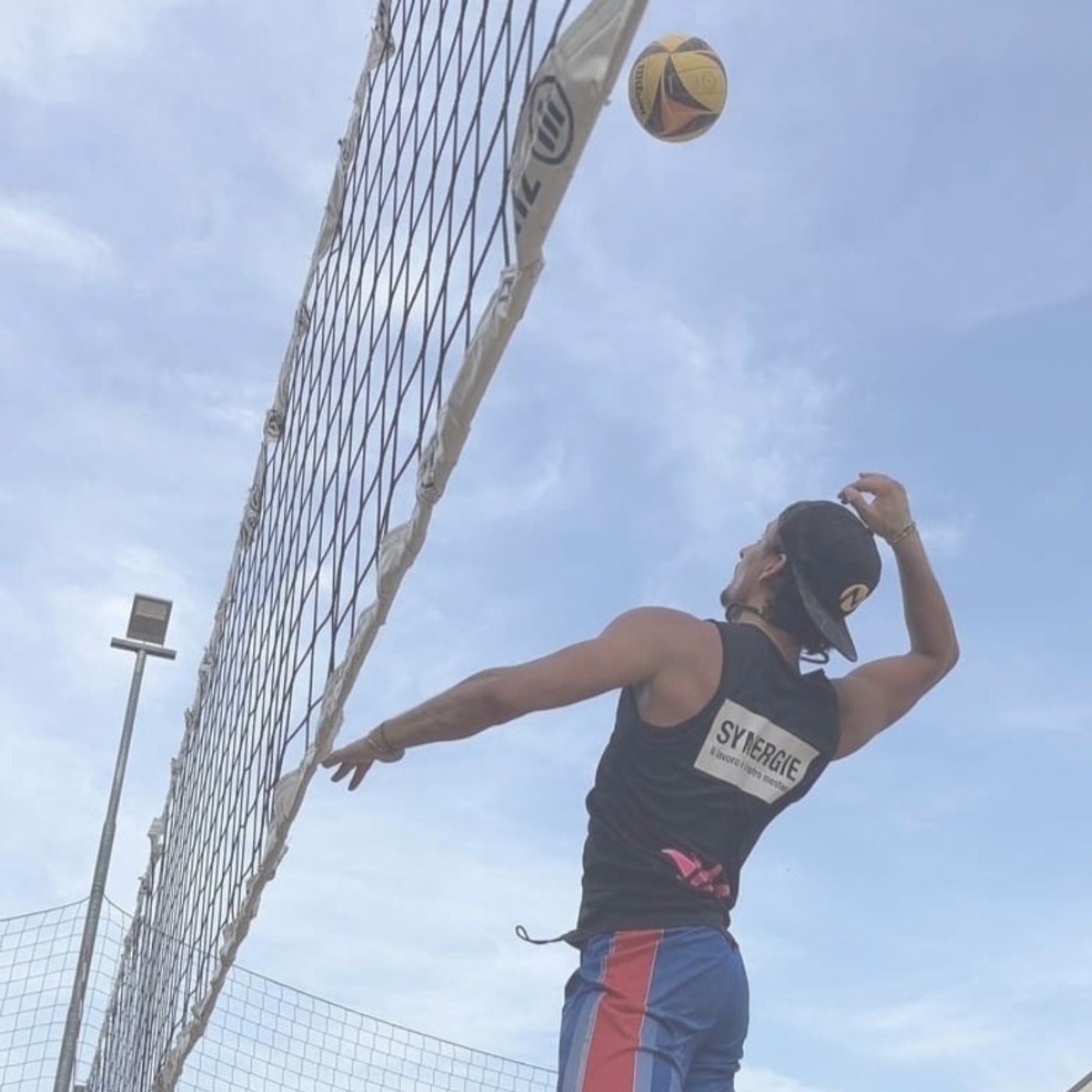 ☀️🔥 NICOLÒ COPIATTI: UNA PASSIONE a 360° PER LA SABBIA 🏐 episode artwork