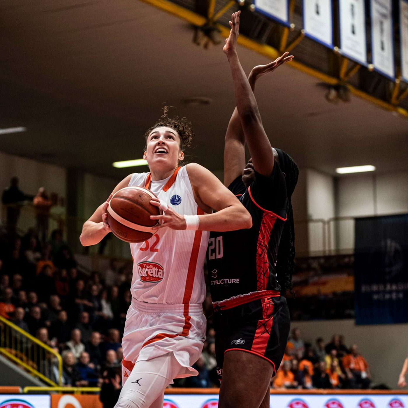 Il Famila spegne subito le Flammes francesi, sommerse dal +17 iniziale. 2° posto blindato