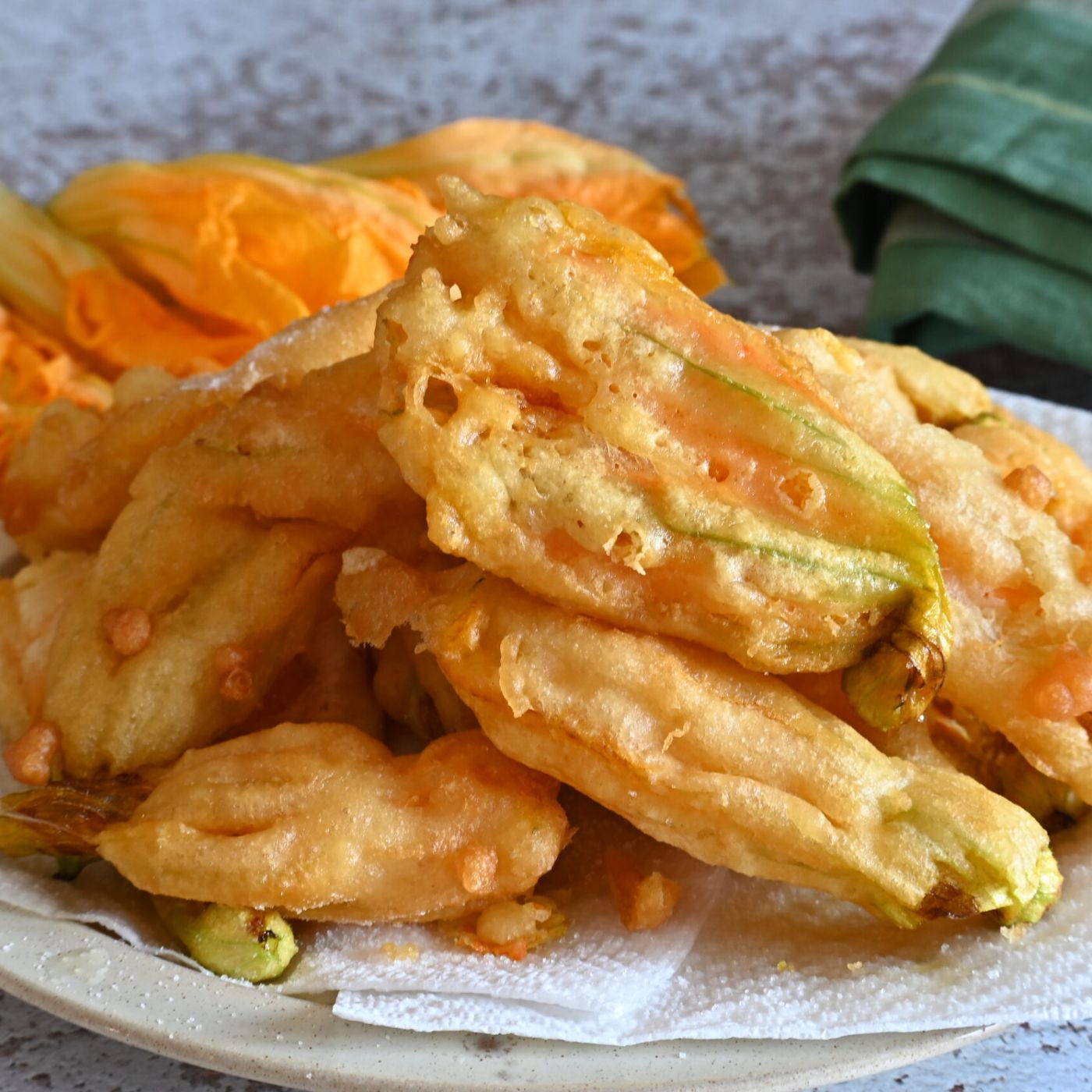 Fiori di Zucca Fritti Dorati (ricetta facile e croccante) episode artwork