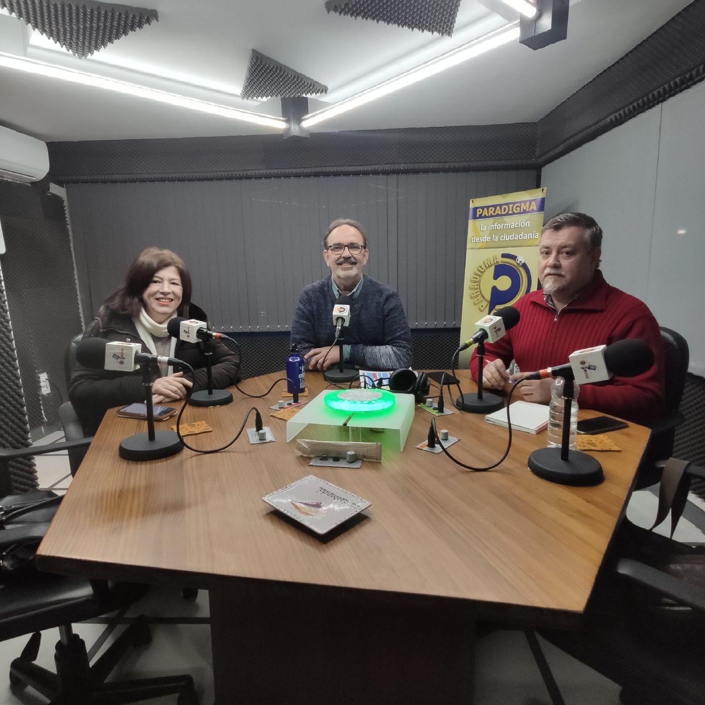QTCE [26/01/2023] Tertulia con Inés Fontiveros y Rafael Juan. episode artwork