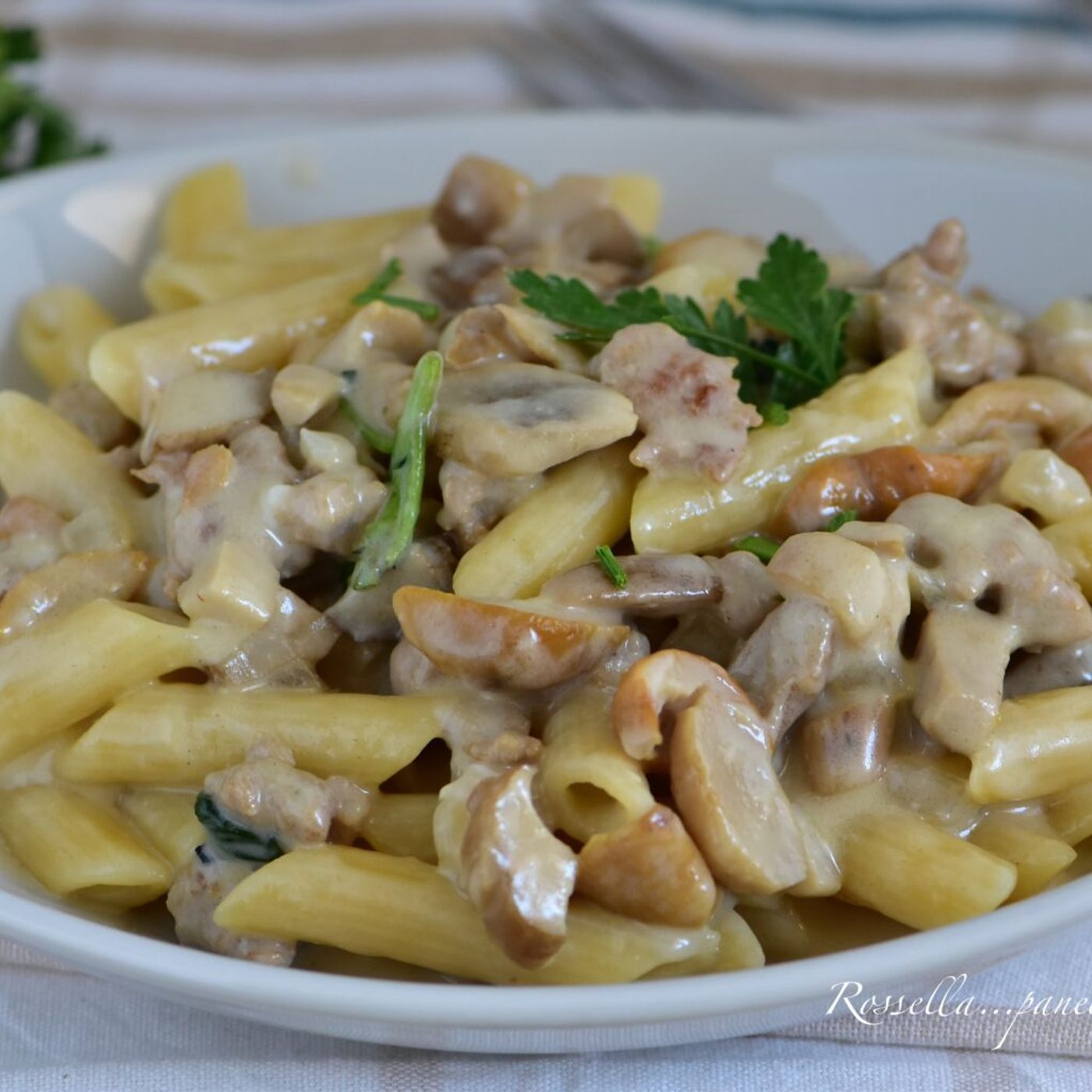 PASTA AI FUNGHI CREMOSA e SENZA PANNA