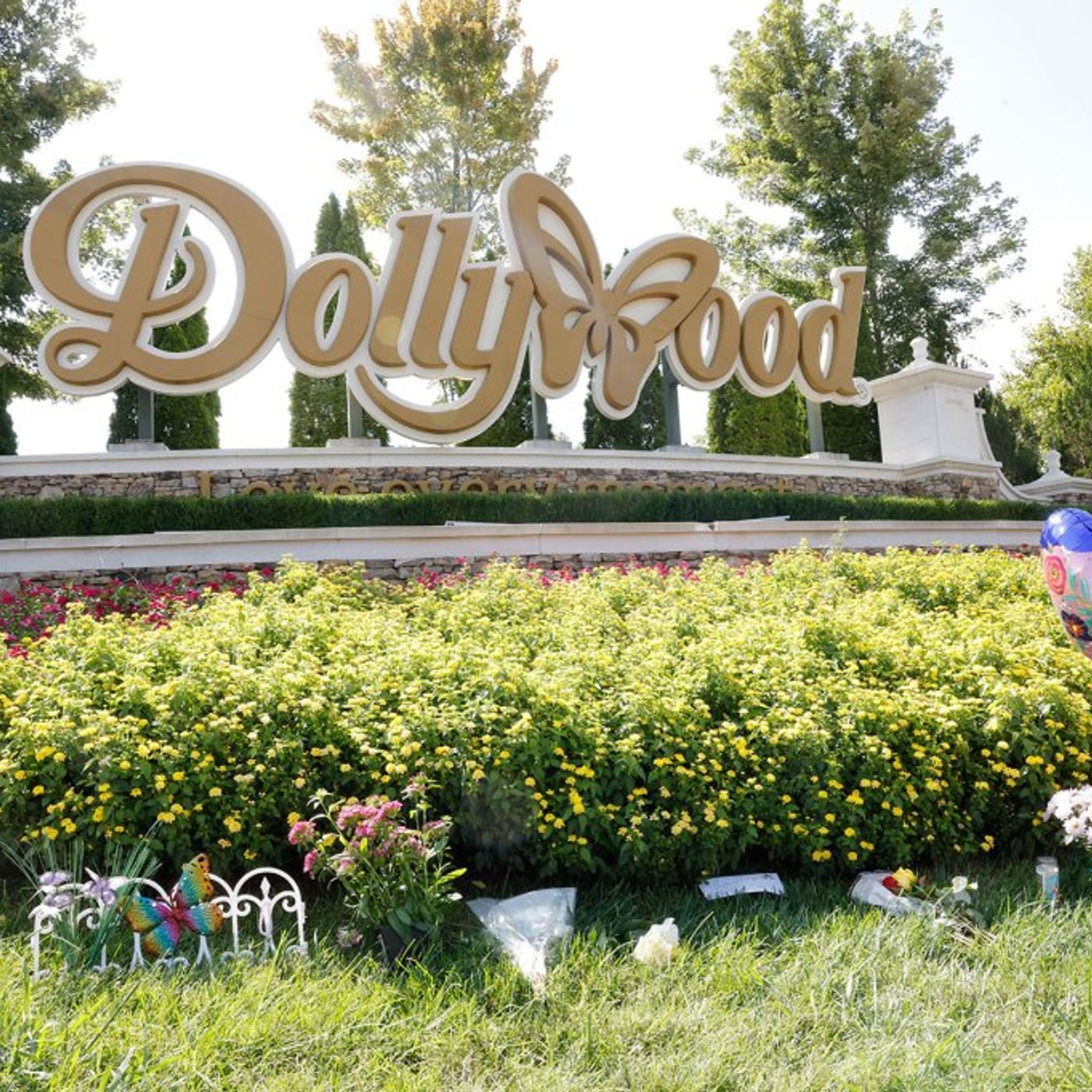 Dollywood to Celebrate Dolly Parton With New Installations & Experiences: ‘We Will Carry Her Dreams Forward’
