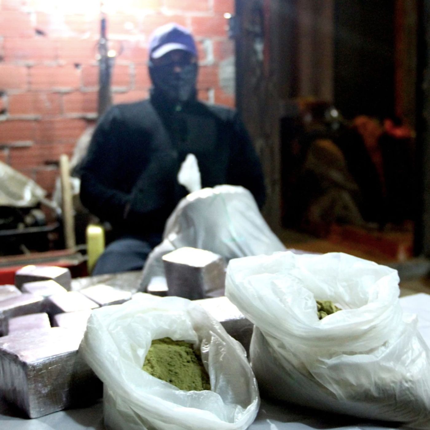 NARRATED ARTICLE - From the Mountains to the Mailbox: I Spent a Weekend with a Deep Web Drug Dealer