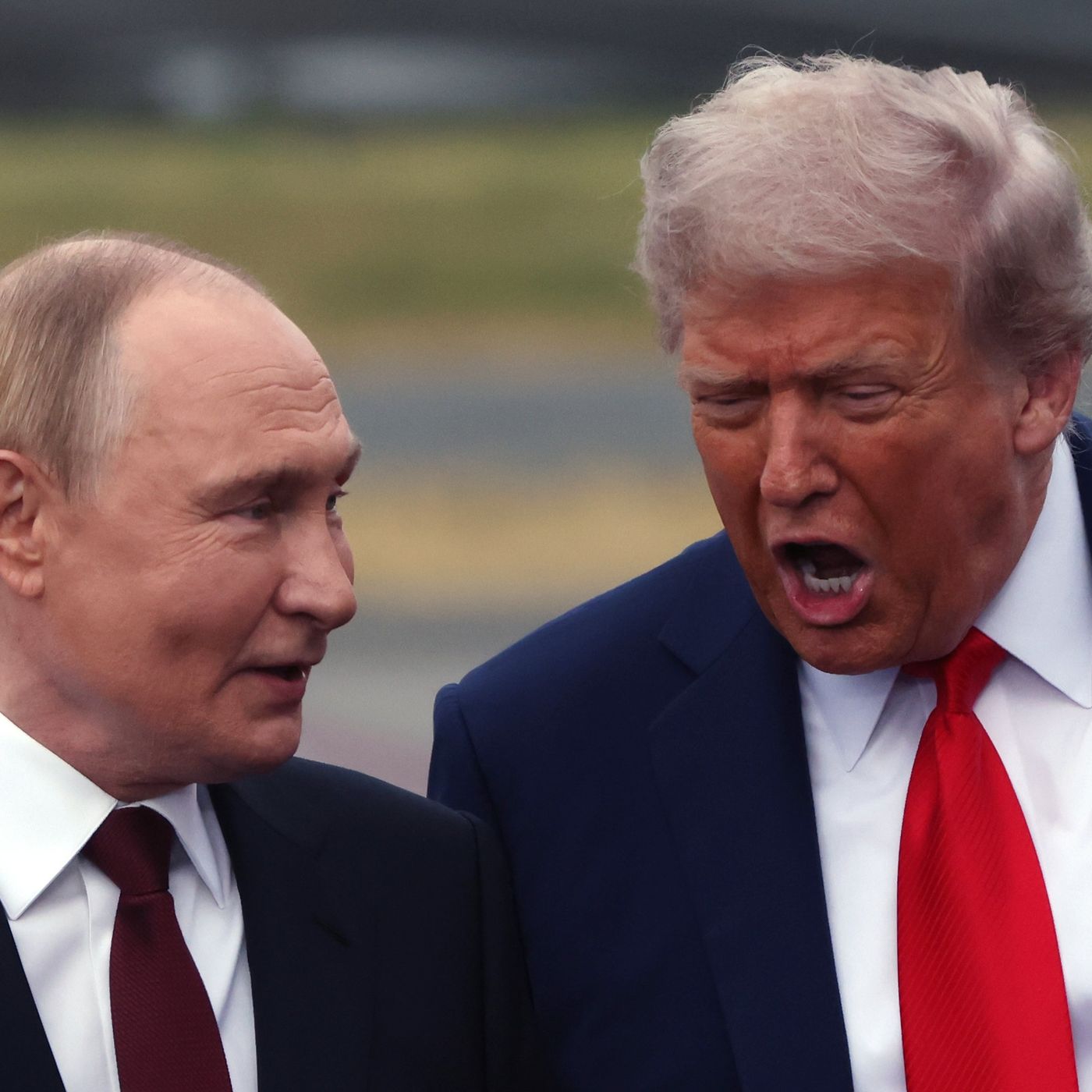 El Braserillo: El levantamiento de restricciones al petróleo ruso, el acercamiento de Trump a Putin y las elecciones en Castilla y León (13/ episode artwork