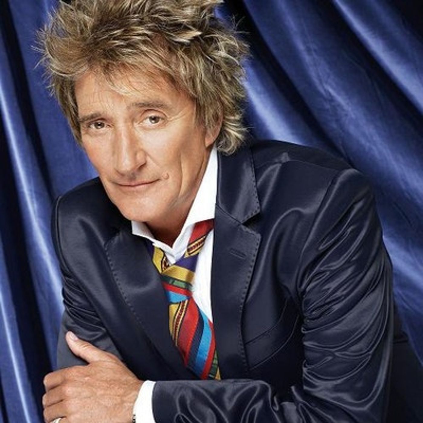 Rod Stewart. Il rocker scozzese ha annunciato con gioia che a giugno parteciperà all'iconico Festival di Glastonbury, ma gli costerà 300000$