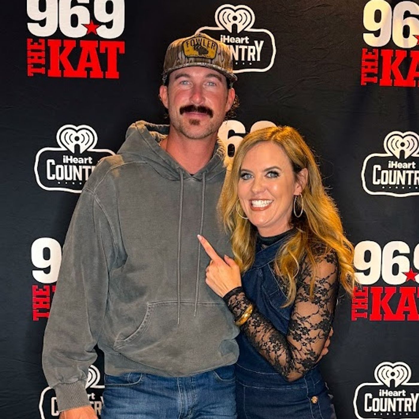 Catching Up With Riley Green + Morgan Wallen "Loves" Graham B & Sarah Lee episode artwork