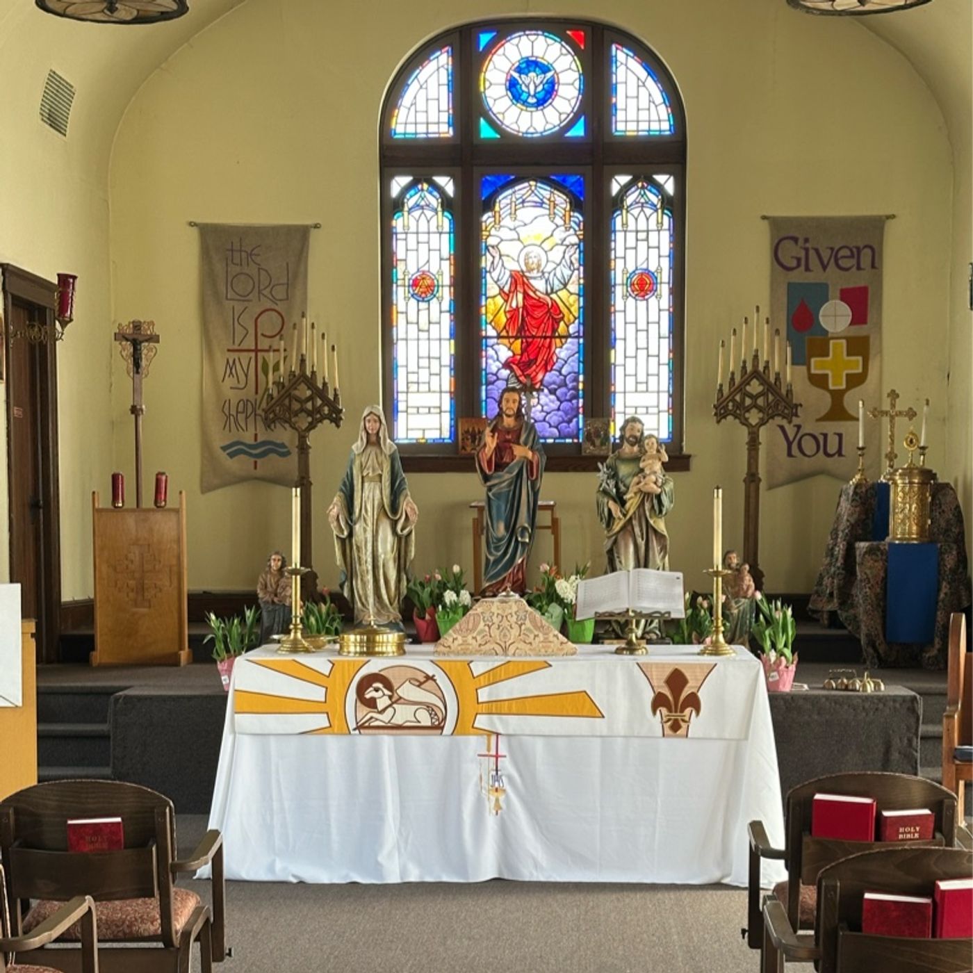 4easter Mother’s Day 2025