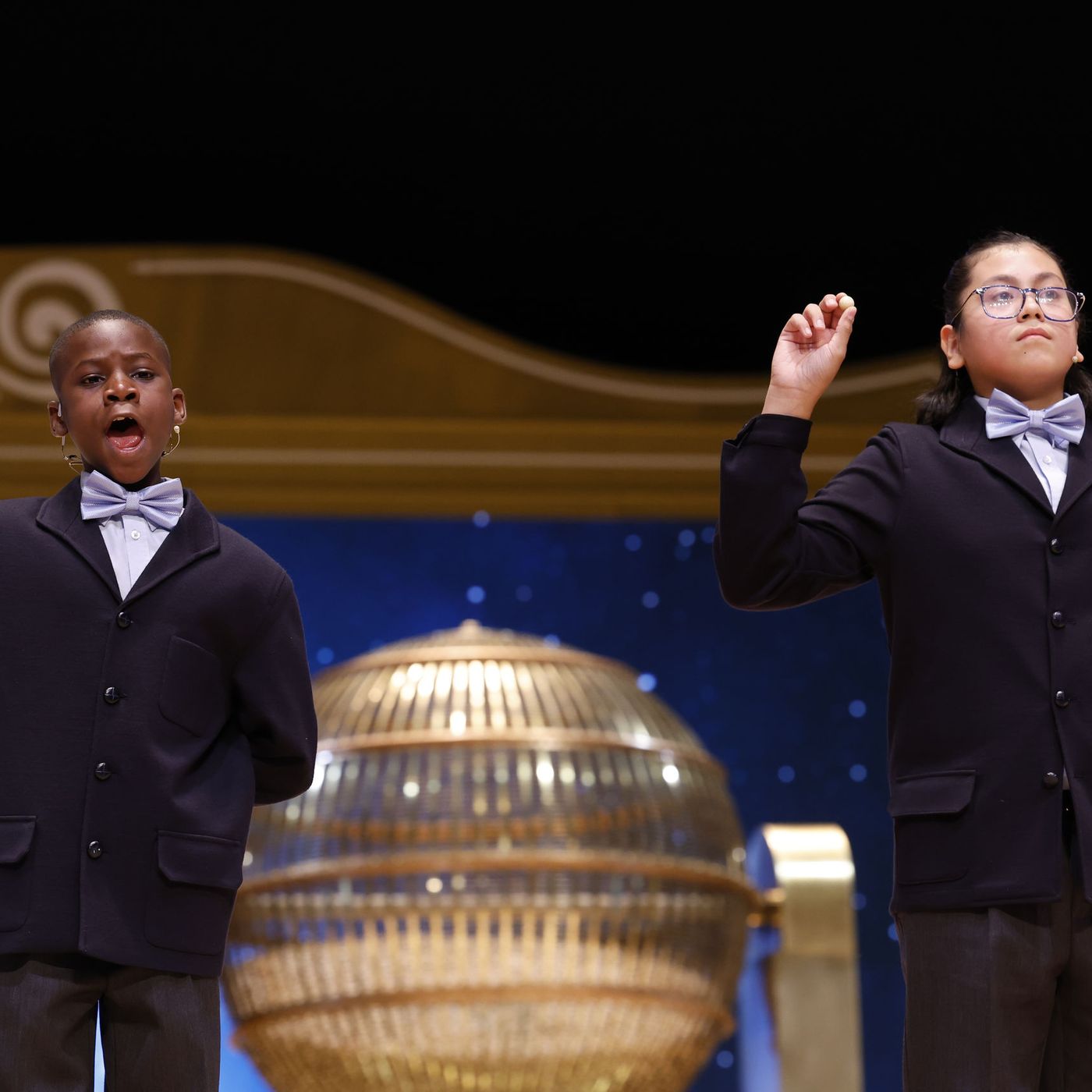 El alcalde de Alfafar: "Que toque la Lotería de Navidad al menos suaviza un poco el dolor que estamos sufriendo"