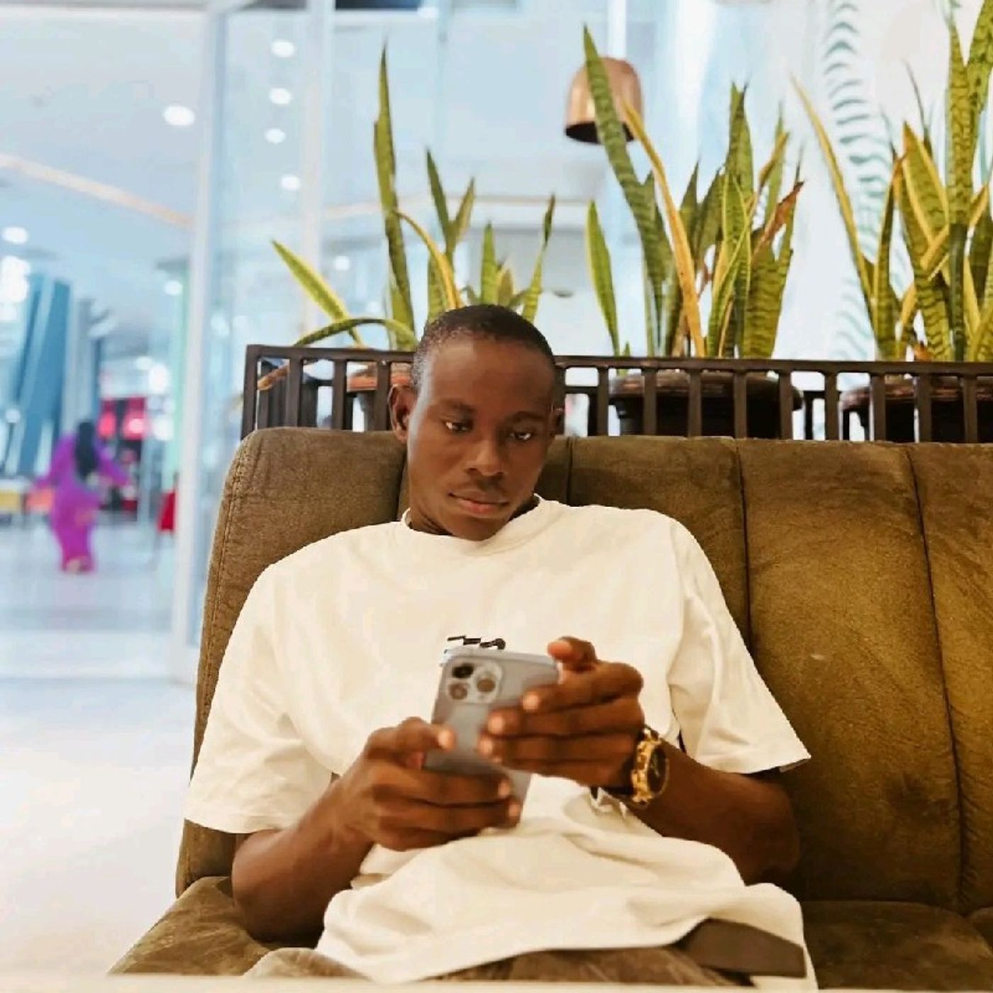 Nigerians Living Abroad should St0p Building Houses… They might Regr£t