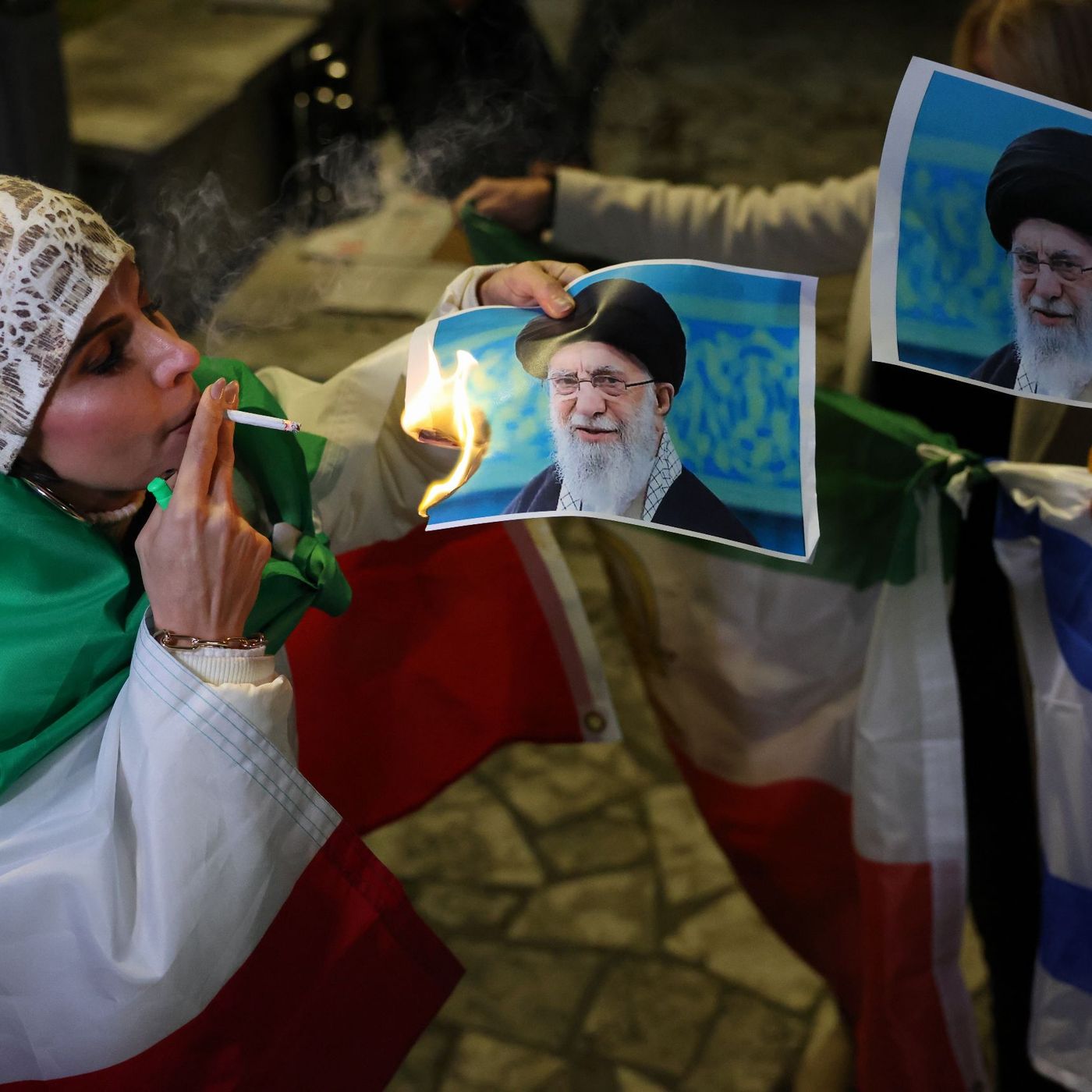 El brutal repaso de una feminista a Podemos y Sumar por no defender a las mujeres iraníes