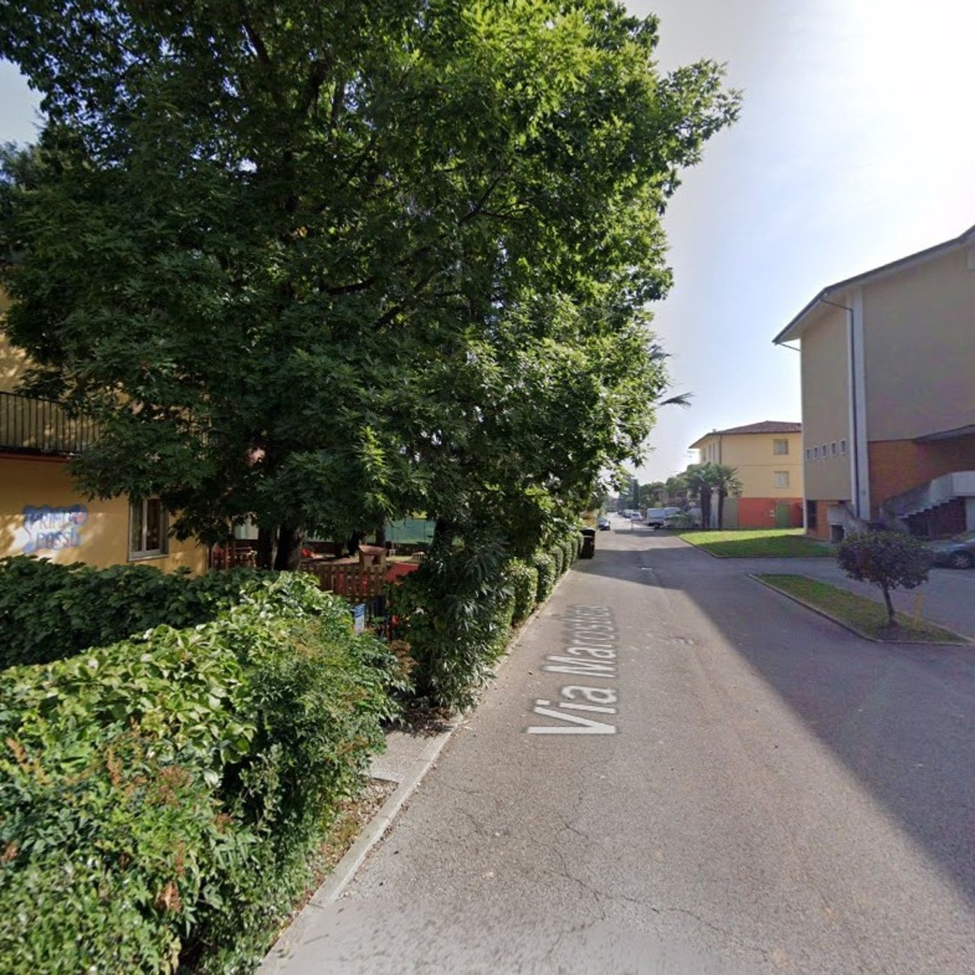 Esibizionista si denuda davanti all’asilo nido: arrestato per atti osceni episode artwork