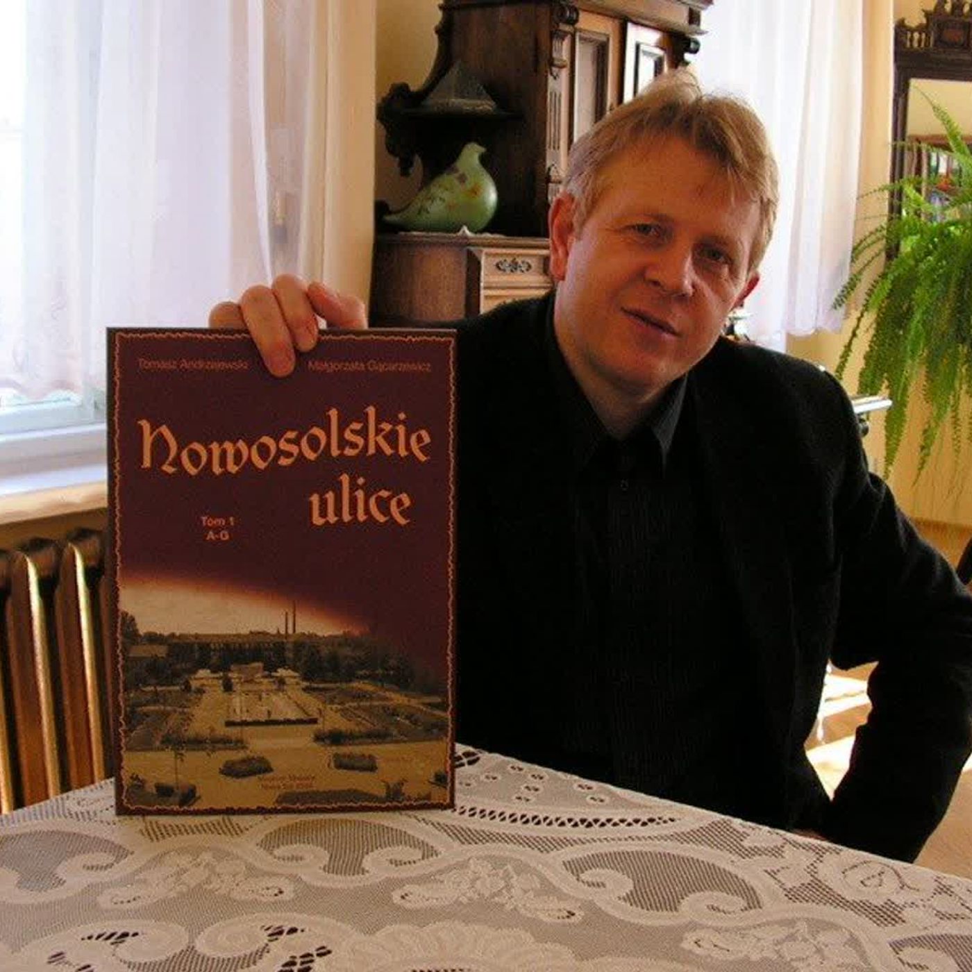 Tomasz Andrzejewski, dyrektor Muzeum Miejskiego w Nowej Soli episode artwork
