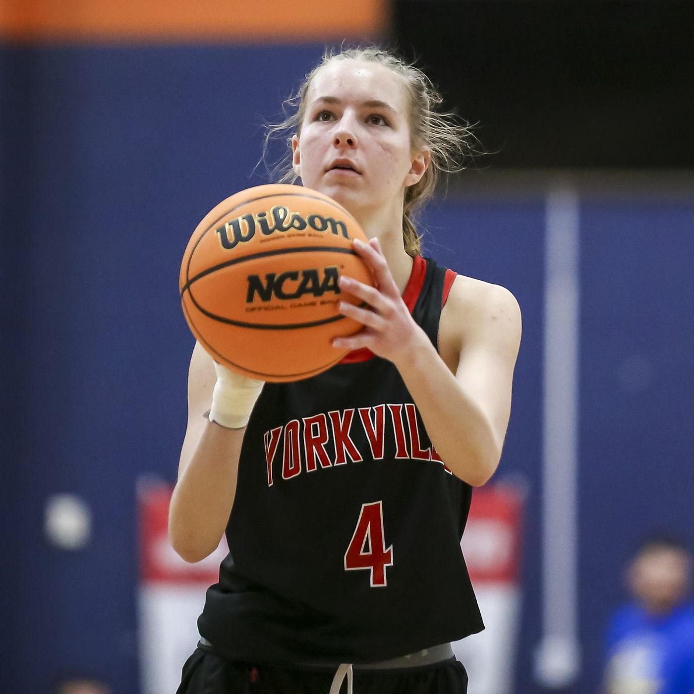 Macie Jones’ big shots help Yorkville, down to six healthy players, rally for win at Oswego episode artwork