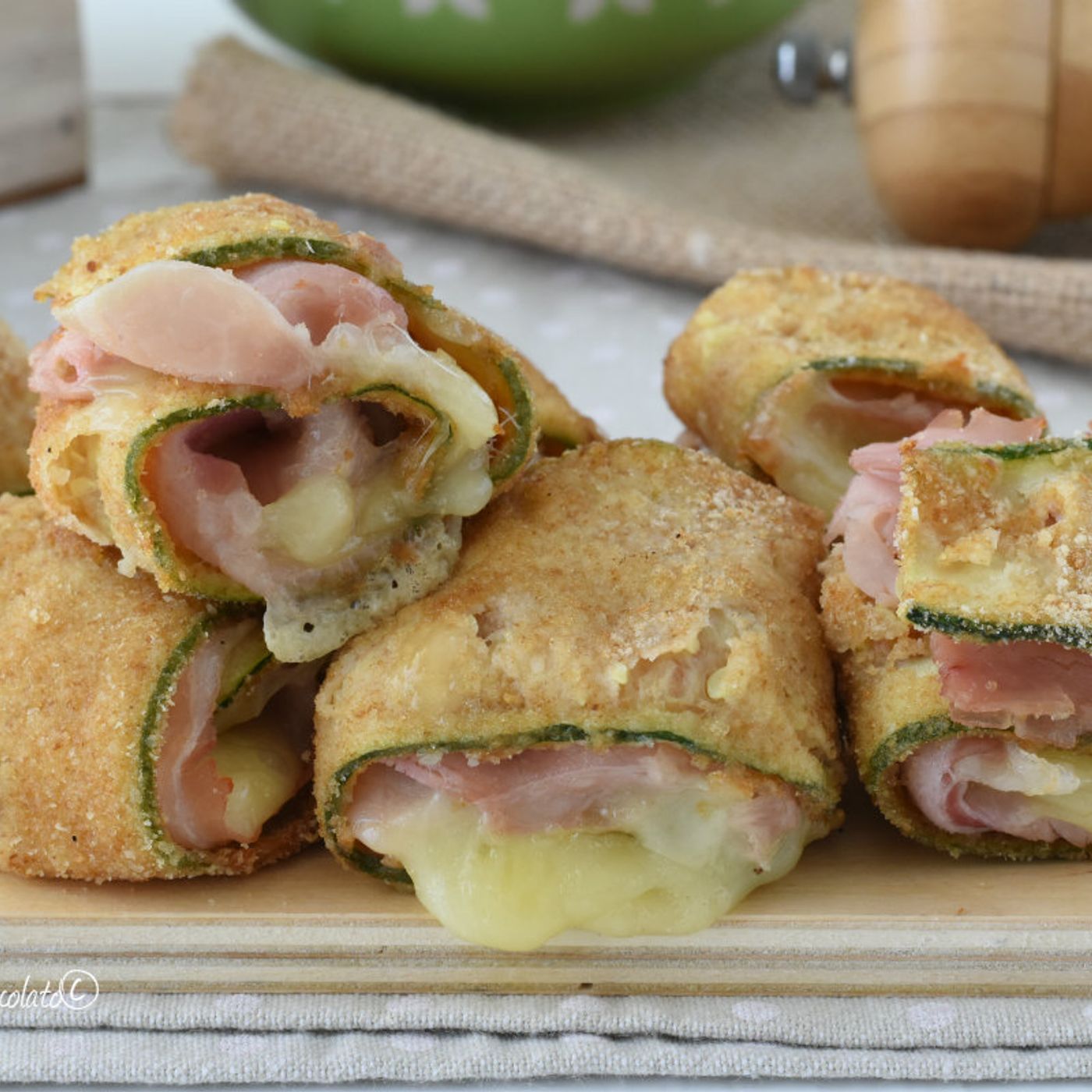 INVOLTINI di ZUCCHINE CROCCANTI al forno episode artwork