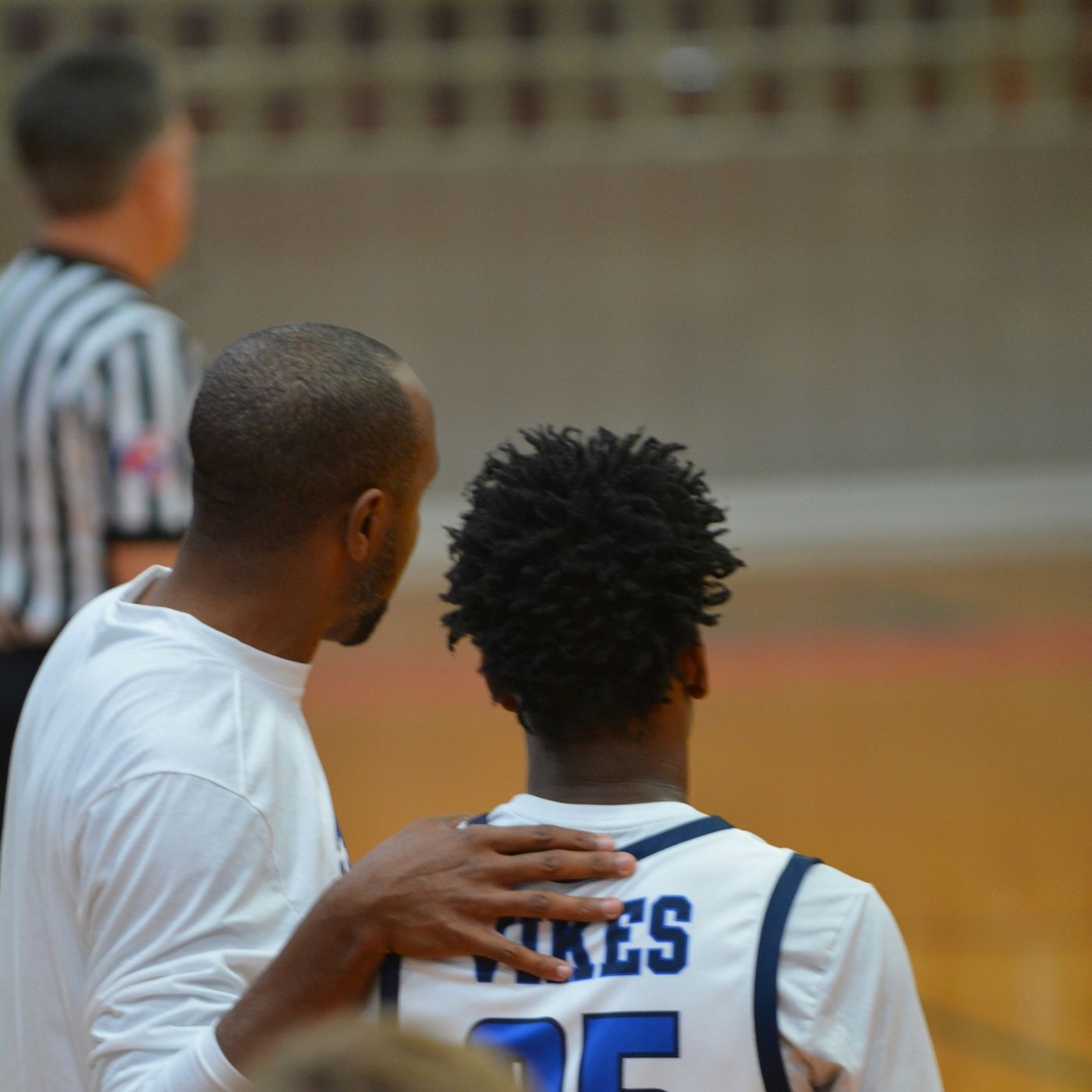 LA SOBRE CARGA EN EL JOVEN TALENTO