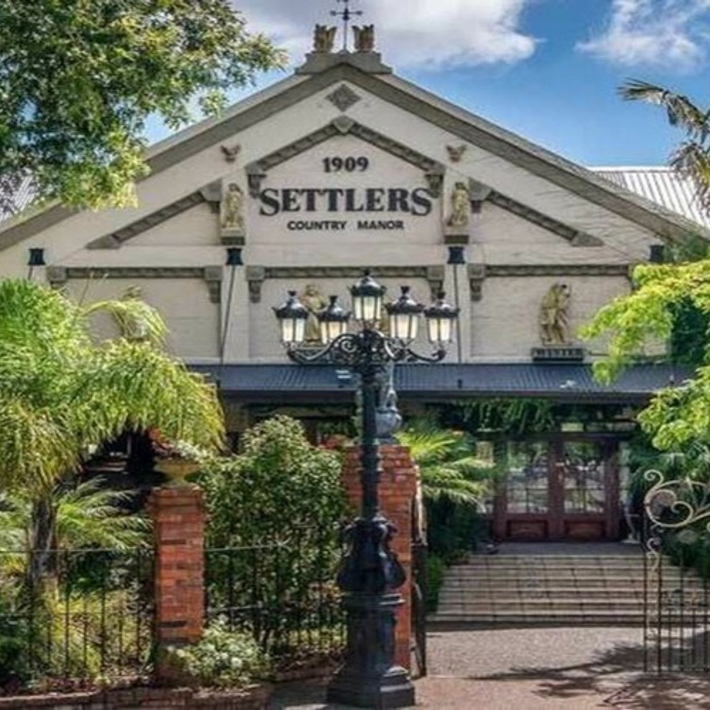 Auckland Wedding Venues: Your Ultimate Guide episode artwork
