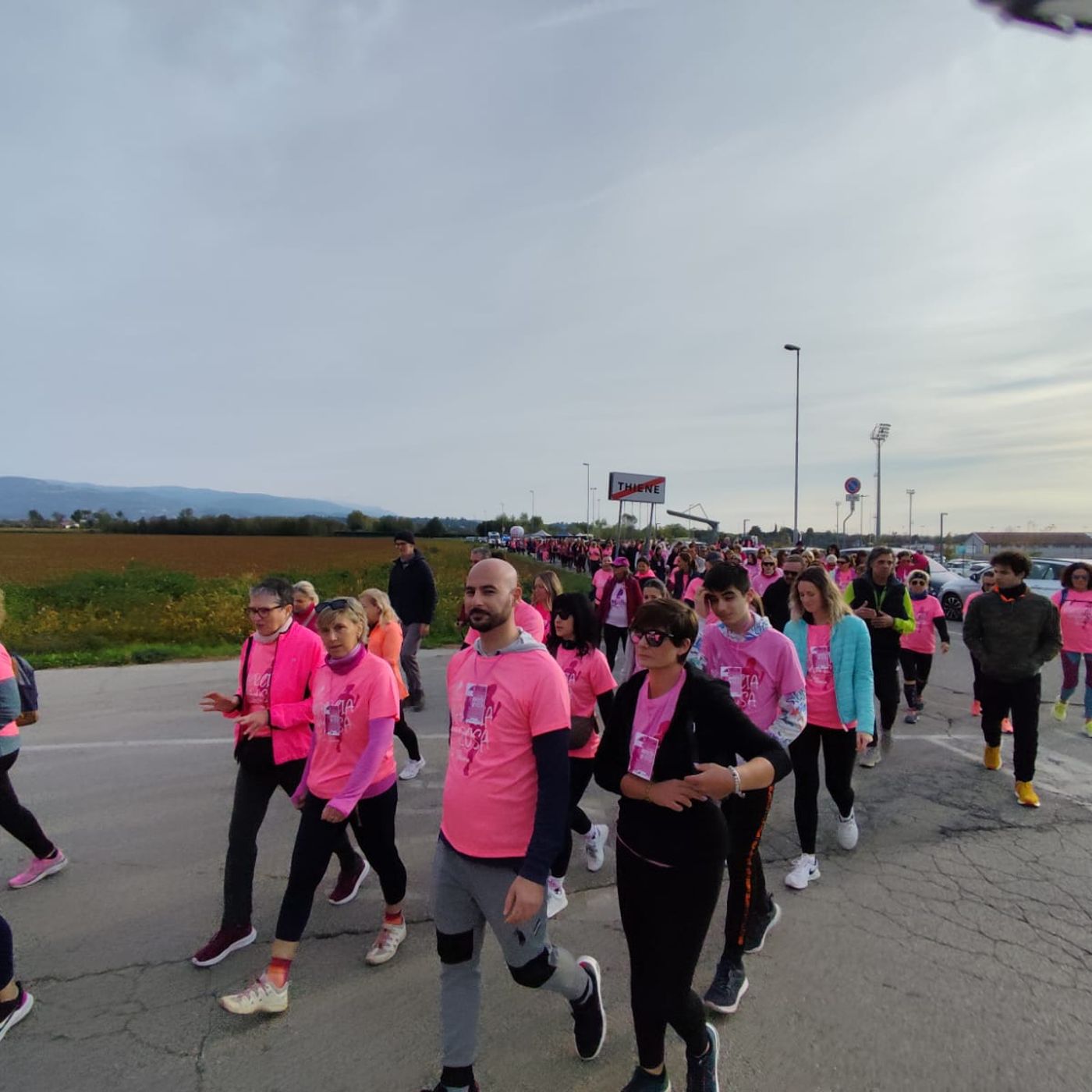 Thiene è un fiume di colore: successo ed emozioni per la terza Marcia in Rosa