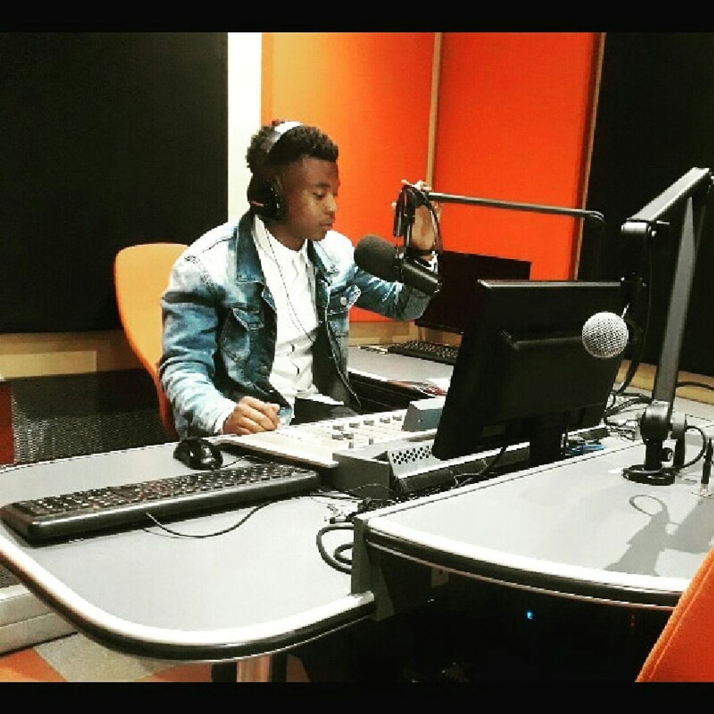 11\'97 With Thakgatso Diamond