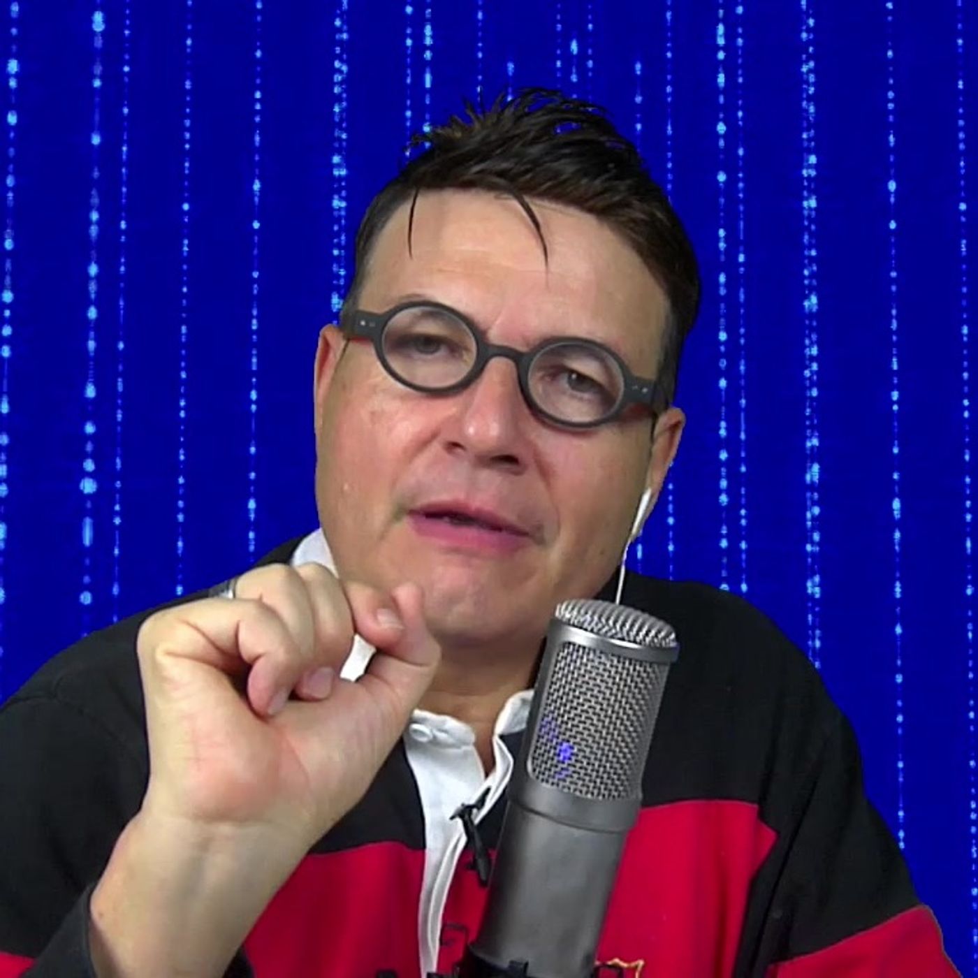 #202 La Historia es una mentira,  ¿Por qué no crear la tuya propia? (Podcast)