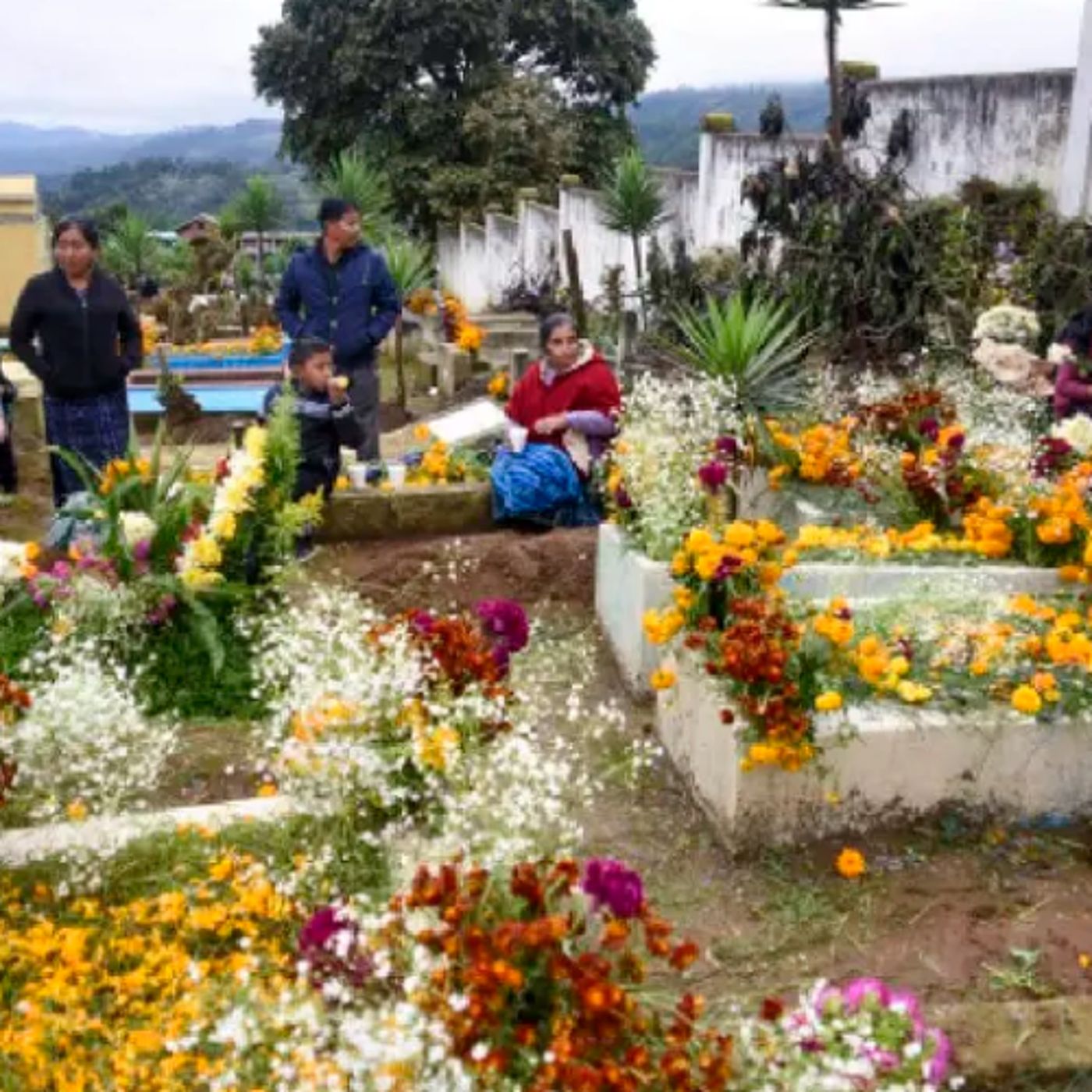 El repique de campanas, costumbre y tradición del Día de los Muertos