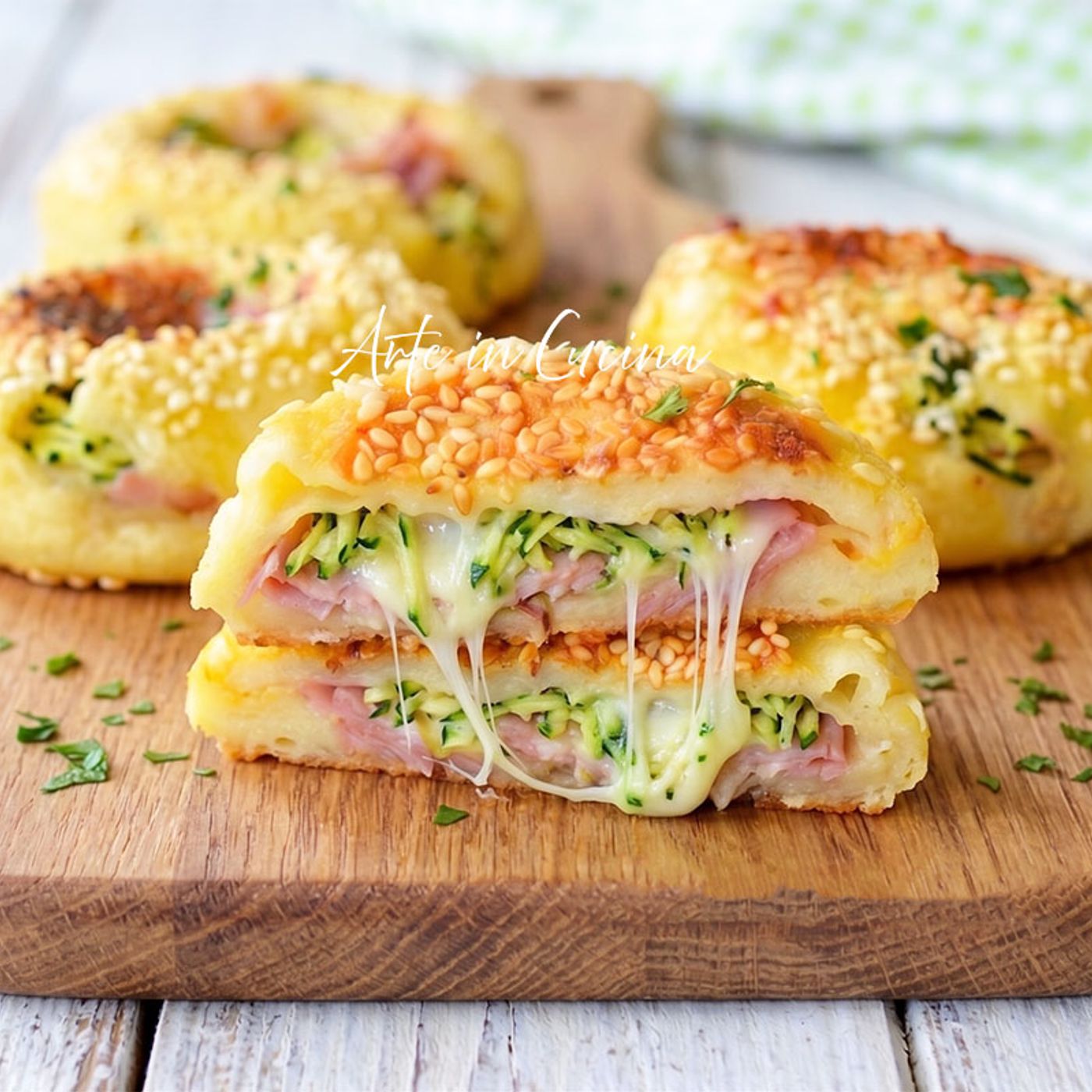 FOCACCINE di PATATE con ZUCCHINE e speck sofficissime