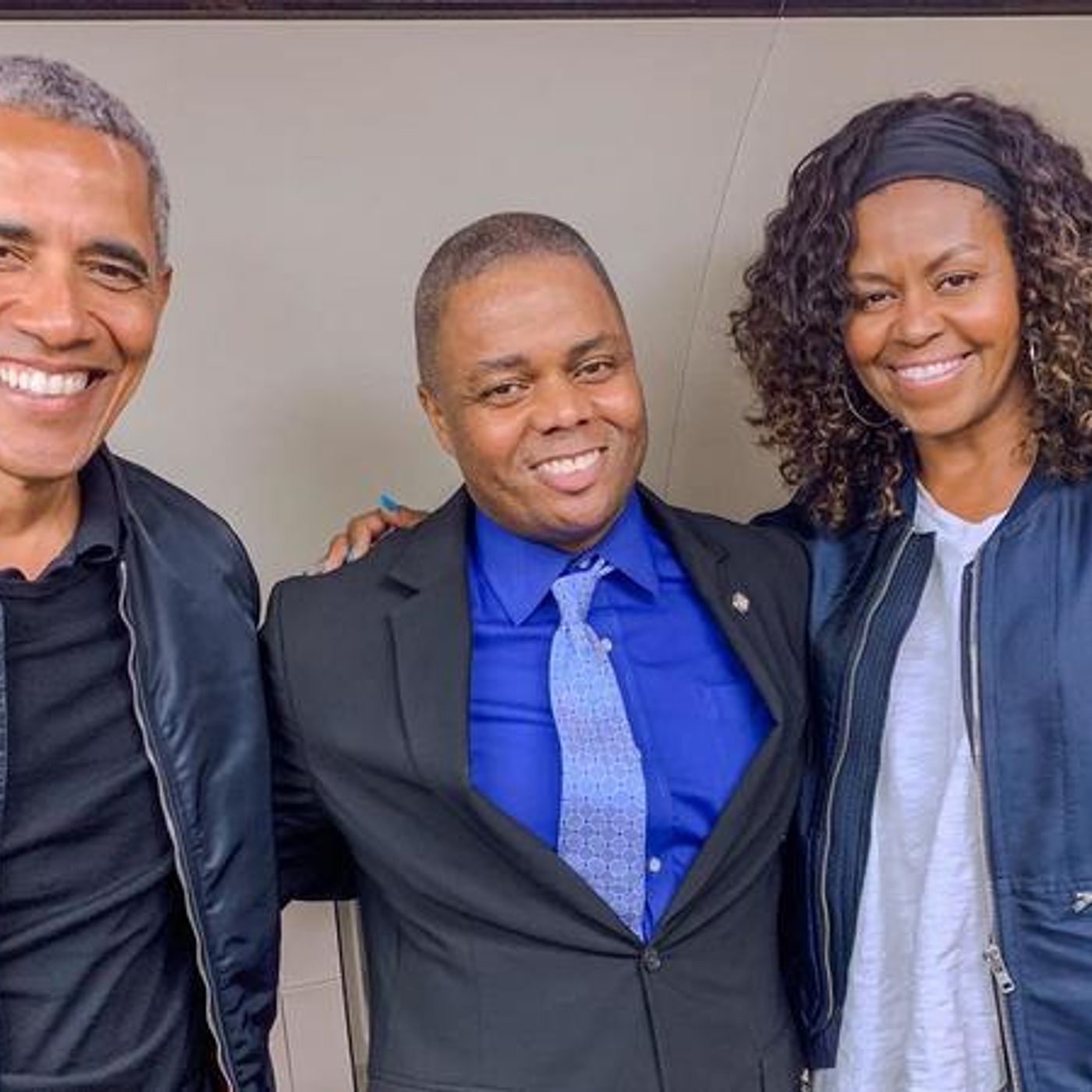 THE HAIR MORNING SHOW WIT\' KERRY HINES