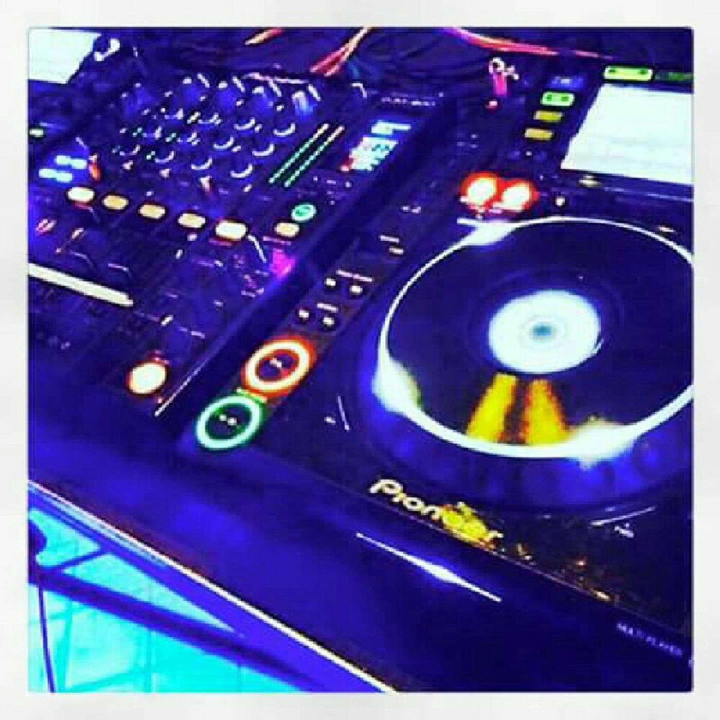 Radio Dj Fedex. Italy episode artwork