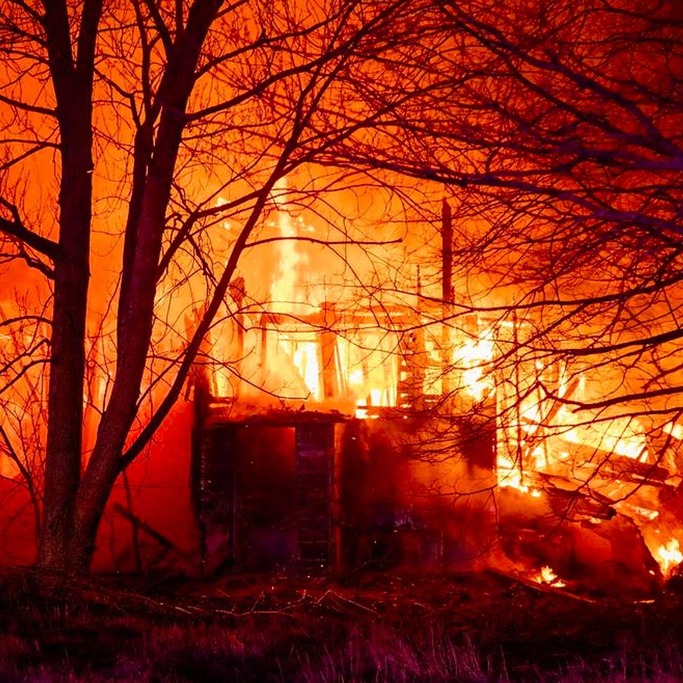 House collapses during fire in Hampshire episode artwork