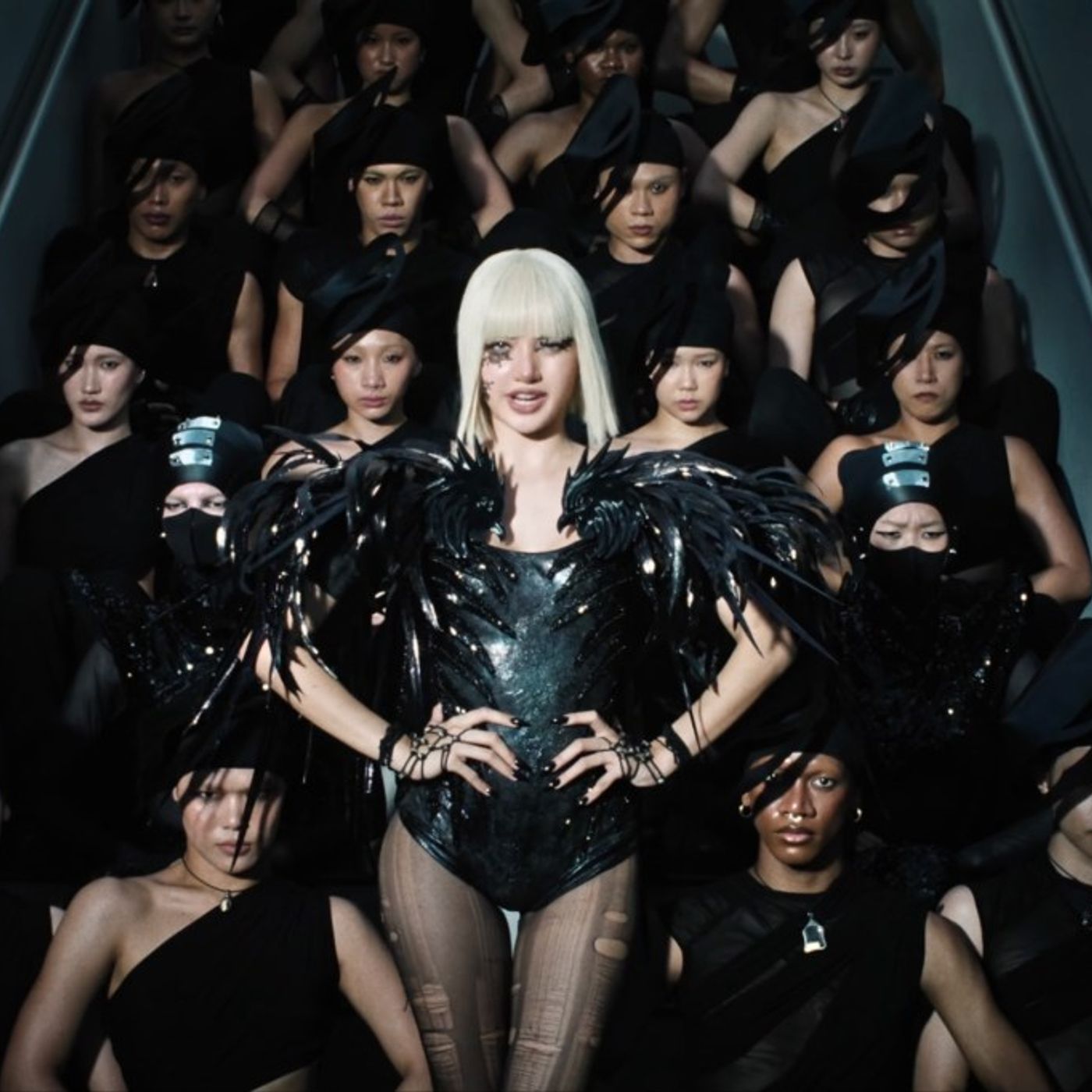 BLACKPINK’S Lisa Is 100% ‘That B–ch On Your TV’ In Fierce, High-Fashion Video For Return To Rap Solo Single ‘SaWaDiKa’: Watch