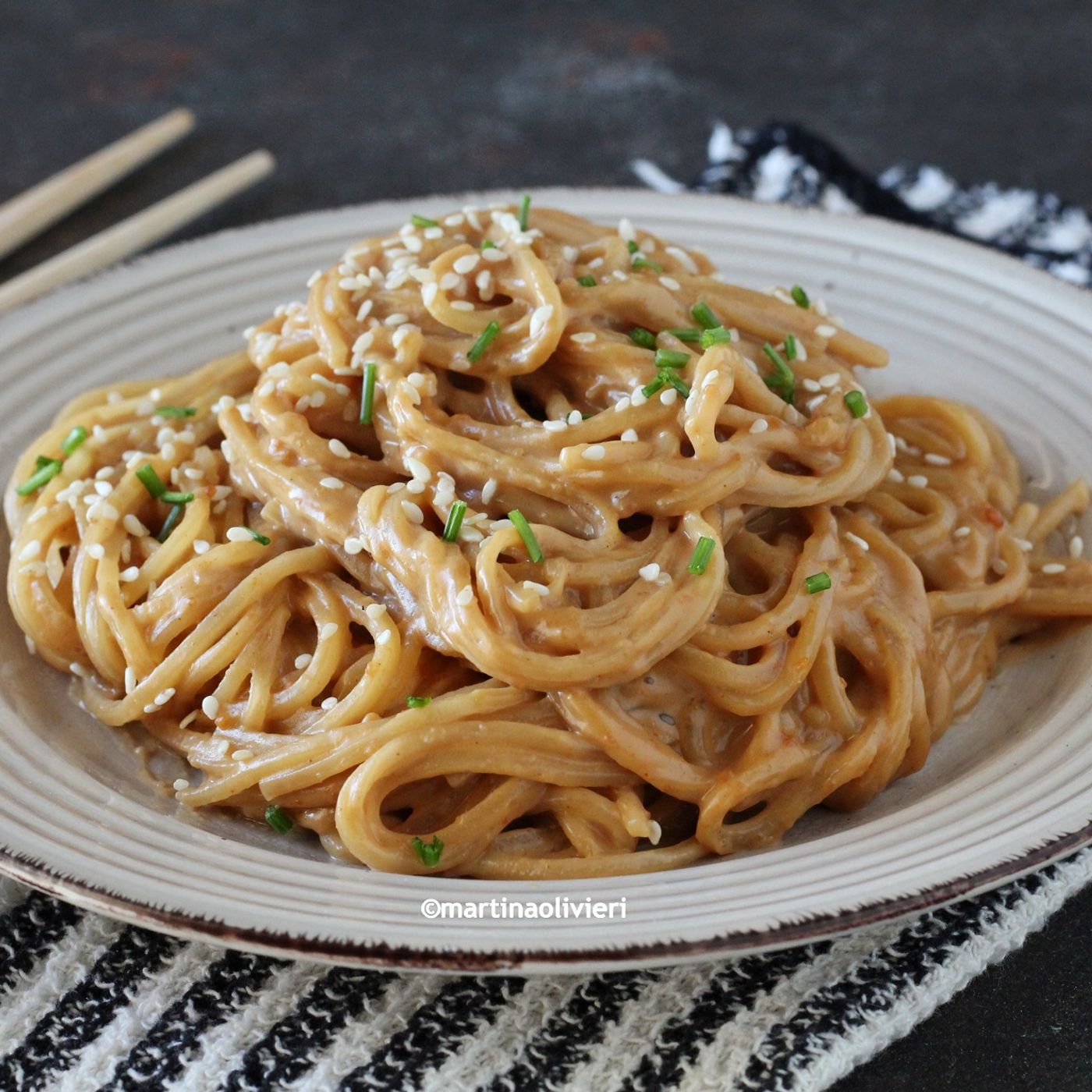 Noodles con salsa di arachidi episode artwork