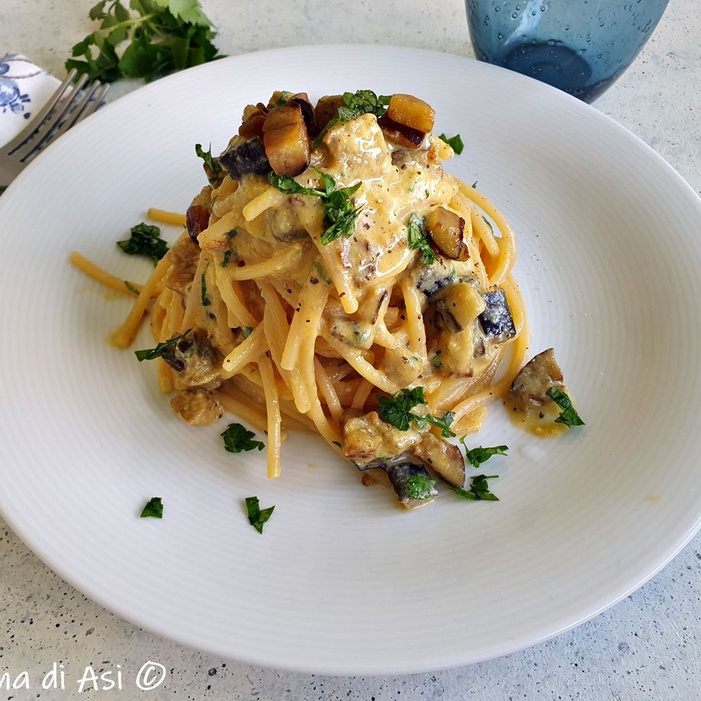 Carbonara di melanzane con capperi, cremosa: pronta in 20 minuti episode artwork