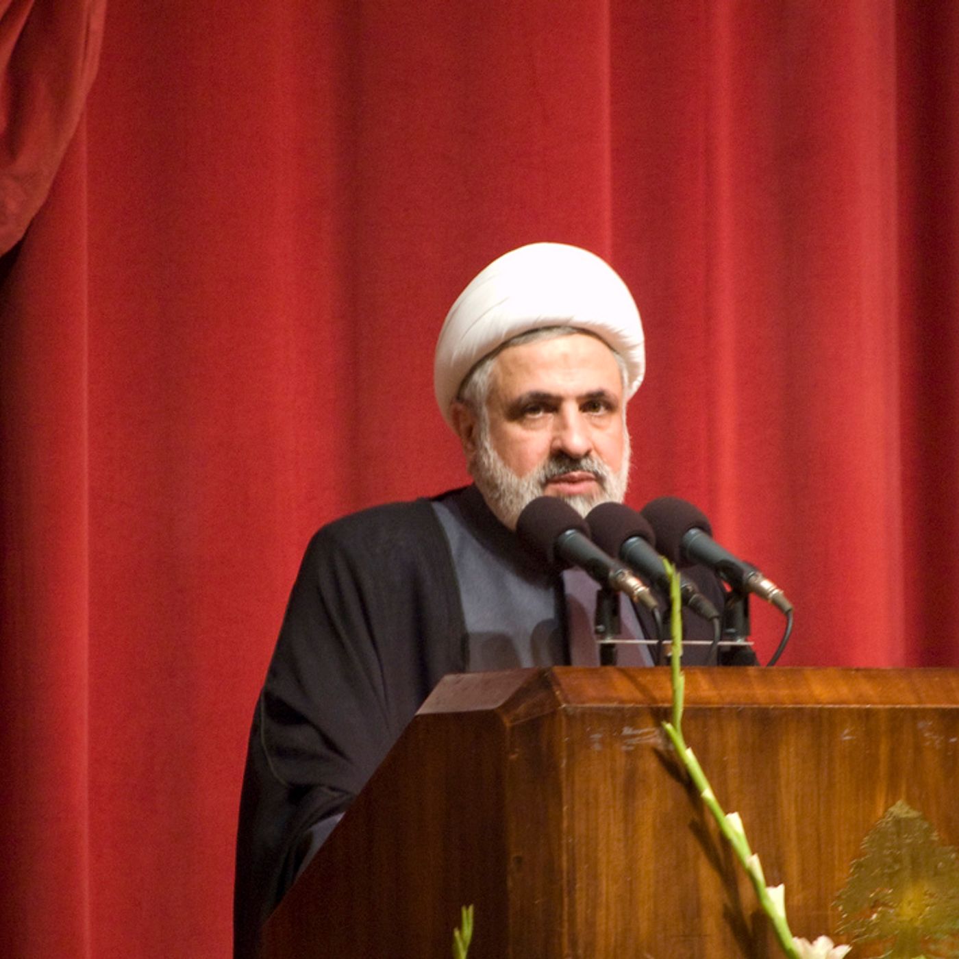 HEZBOLLAH. Naim Qassem, leader di basso profilo nella continuità di Nasrallah episode artwork