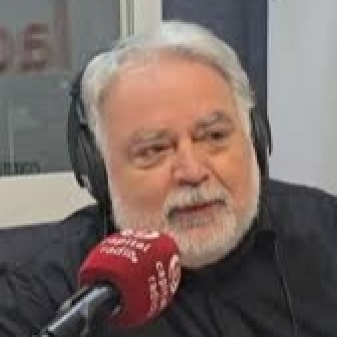 La Diez Capital Radio