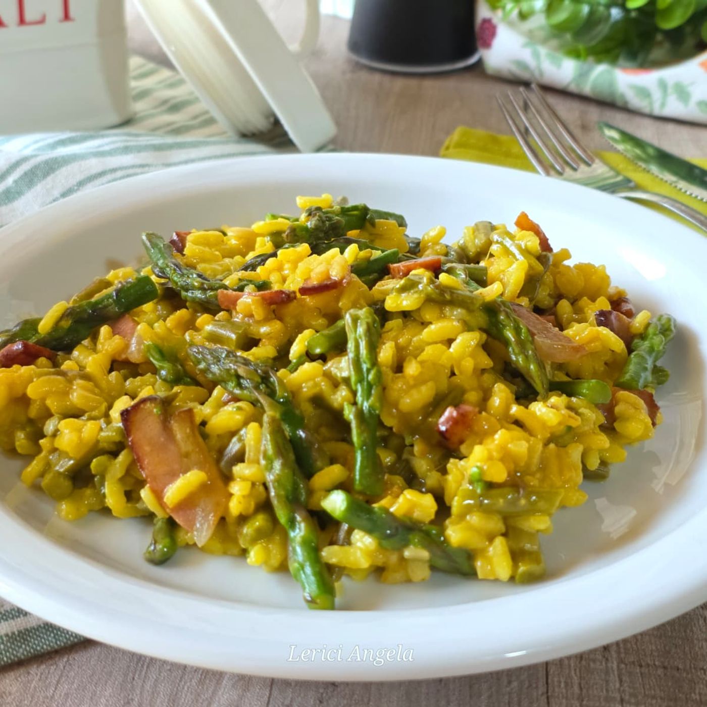 Risotto Zafferano e Asparagi con Speck Croccante episode artwork