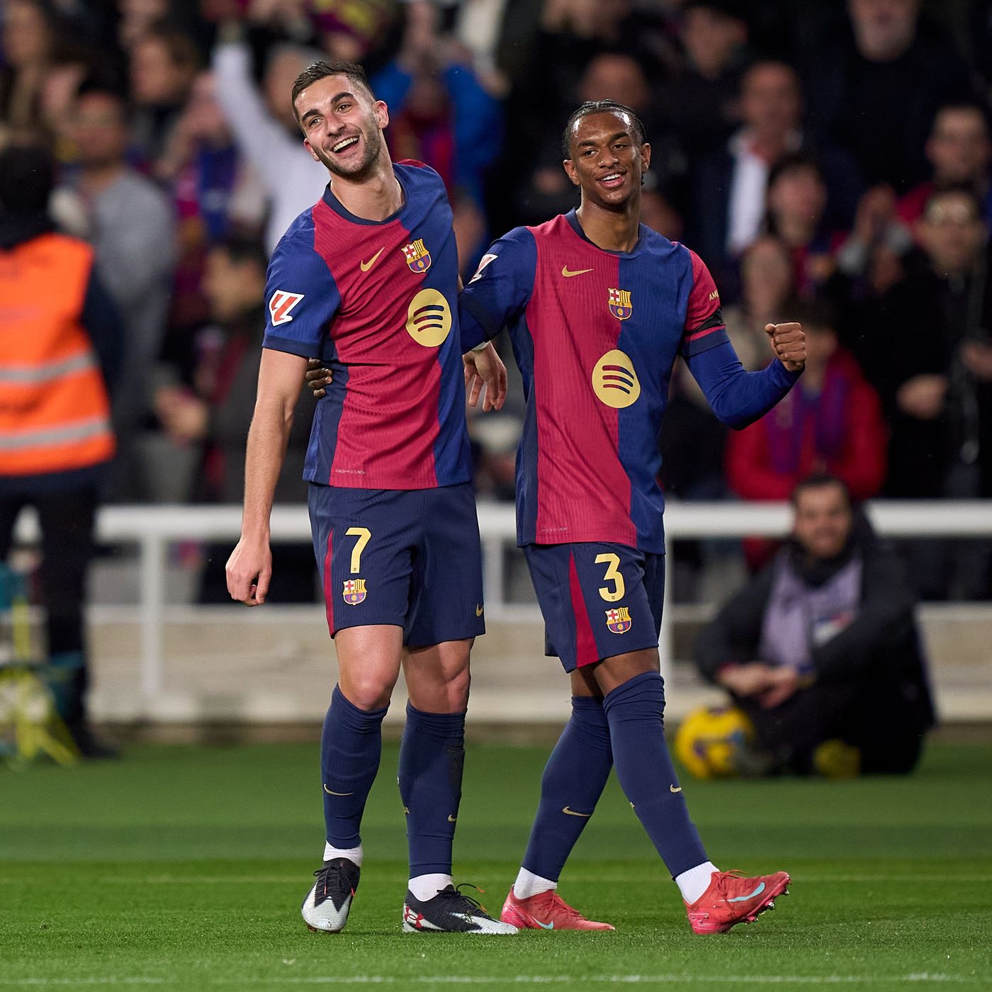 Los goles de Carrusel | Los goles del FC Barcelona 3-0 CA Osasuna | El Barça se divierte y sigue líder episode artwork