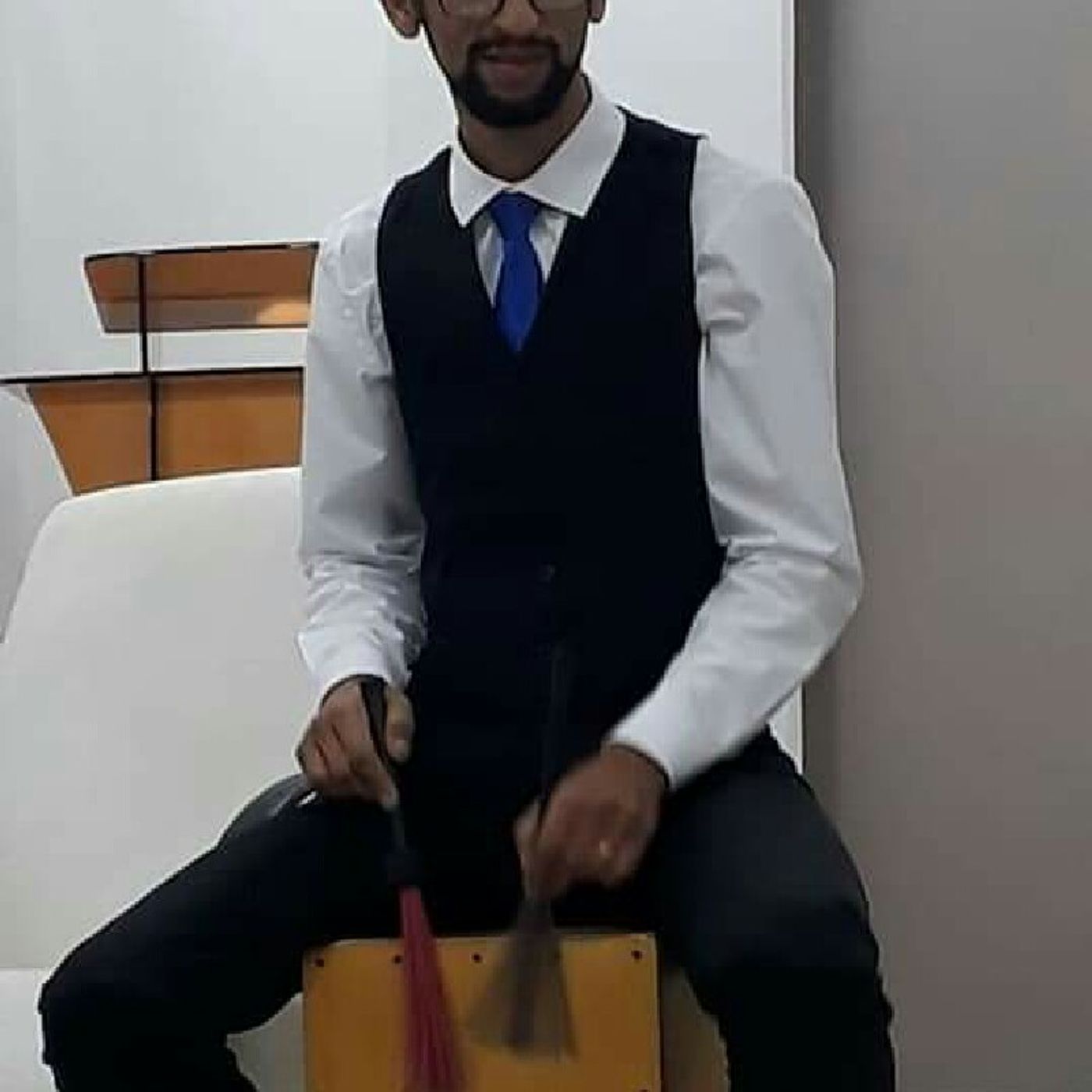 Feliz Sábado episode artwork