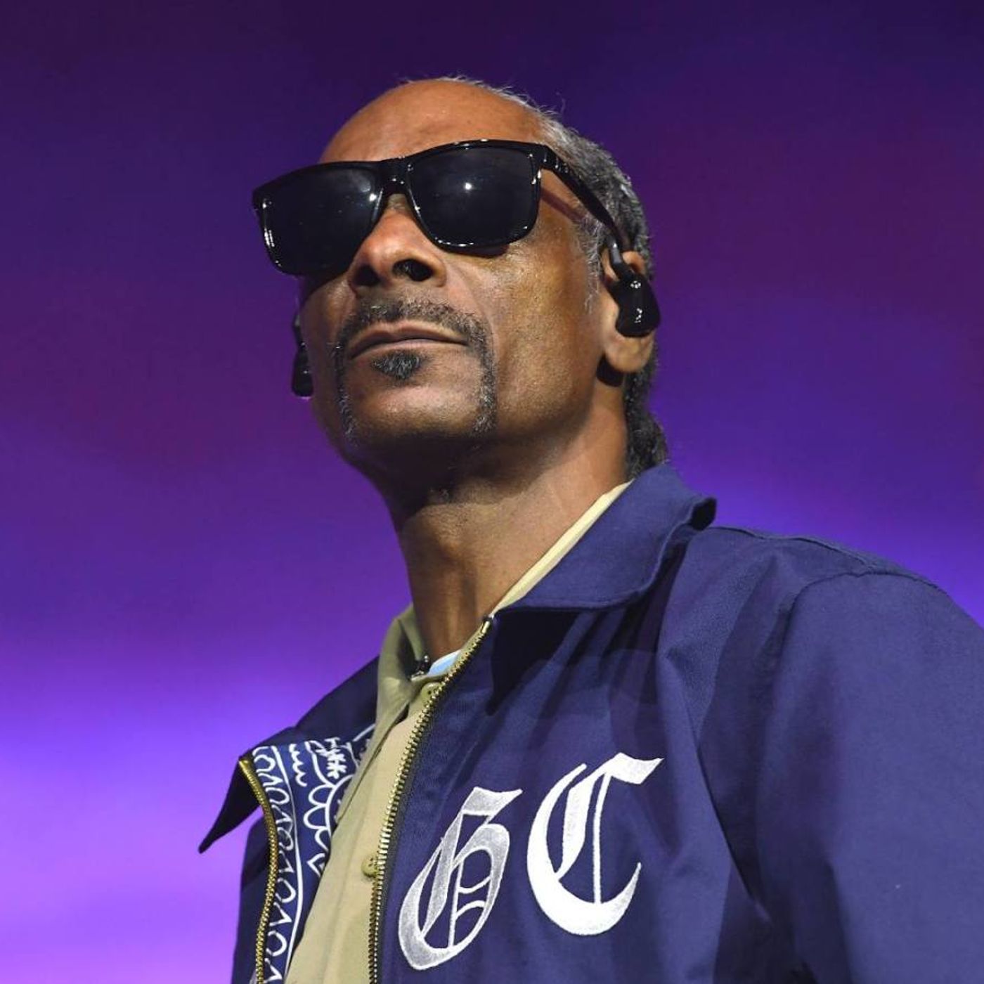 Snoop Dogg to Host VMAs as Show Returns to West Coast episode artwork