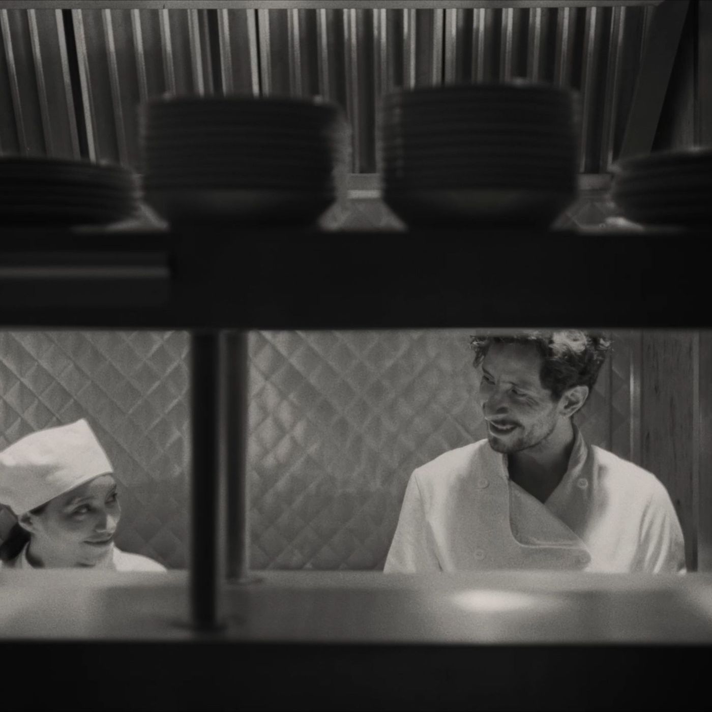 Entrevista al director mexicano Alonso Ruizpalacios por 'La Cocina' episode artwork