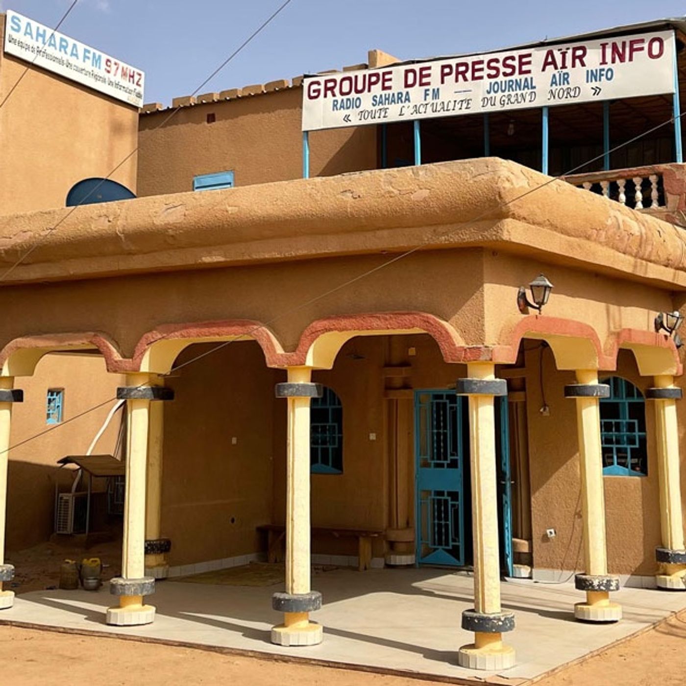 Trois journalistes de la radio Sahara FM ont été arrêtés à Agadez (Semaine sur kalangou) episode artwork
