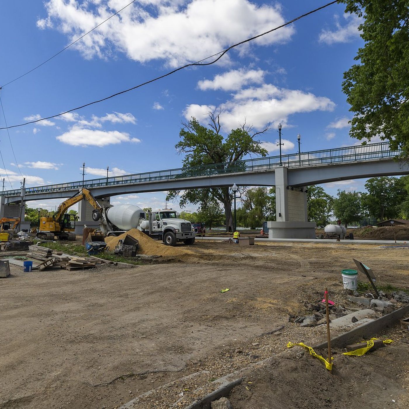 ‘Petunia Crossing’: City Council names Dixon’s new pedestrian bridge episode artwork