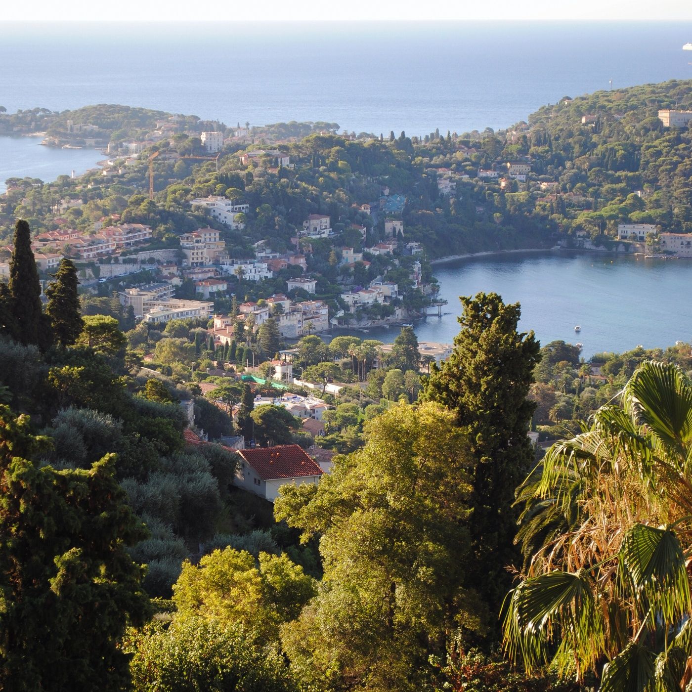 Beachfront Escapes on the Côte d'Azur podcast artwork