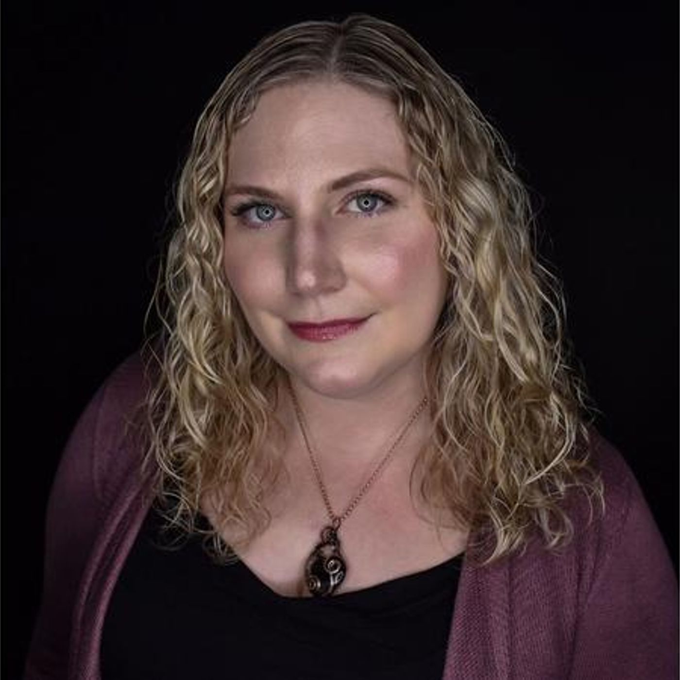 Danielle Dionne - Psychic Medium & Author episode artwork