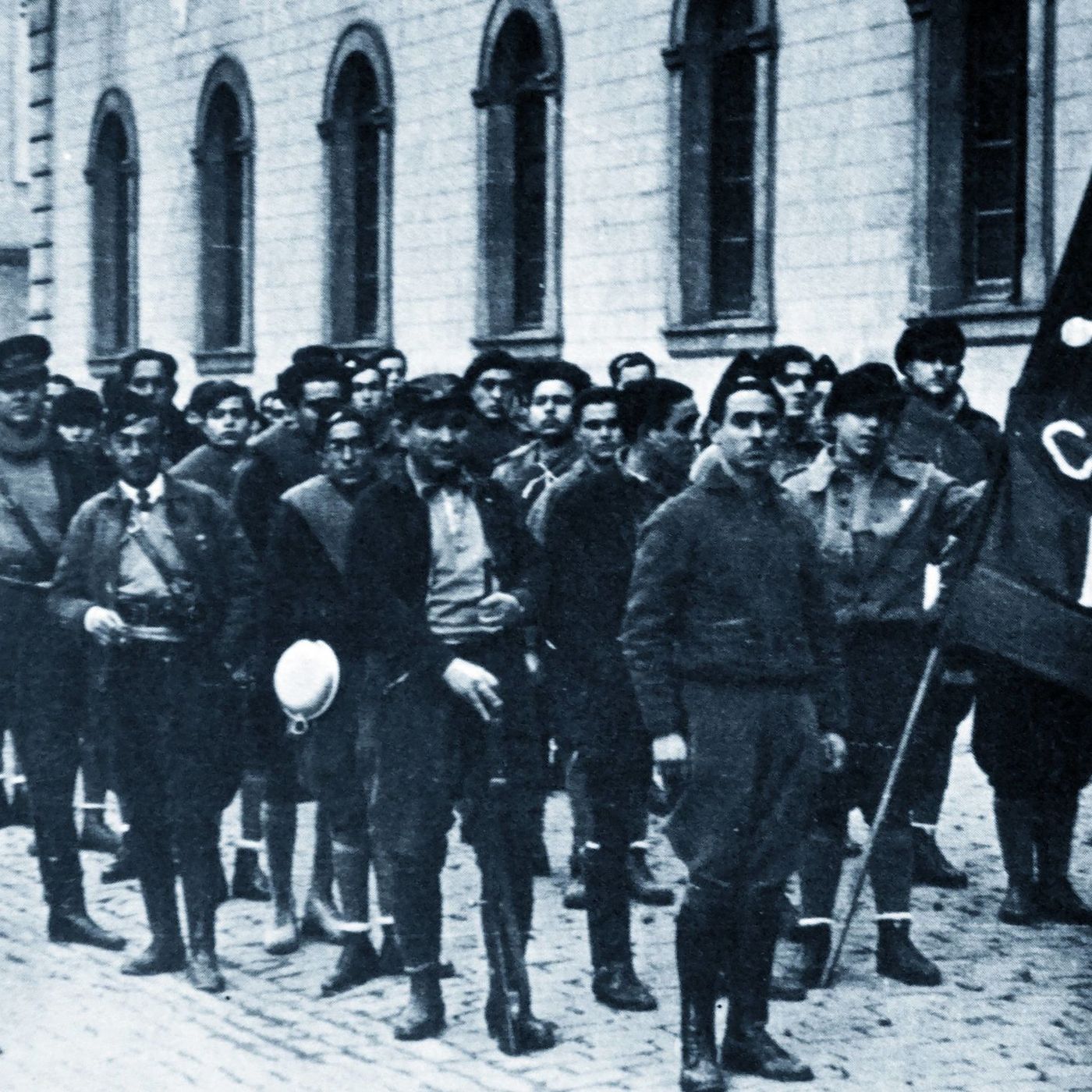 Historia Negra del Socialismo Español. Abril de 1936: La legalización de grupos paramilitares socialistas