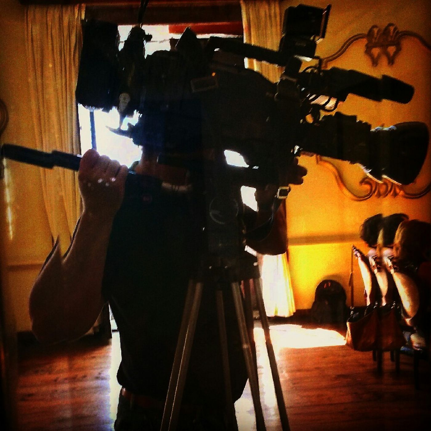 Crónicas e Información