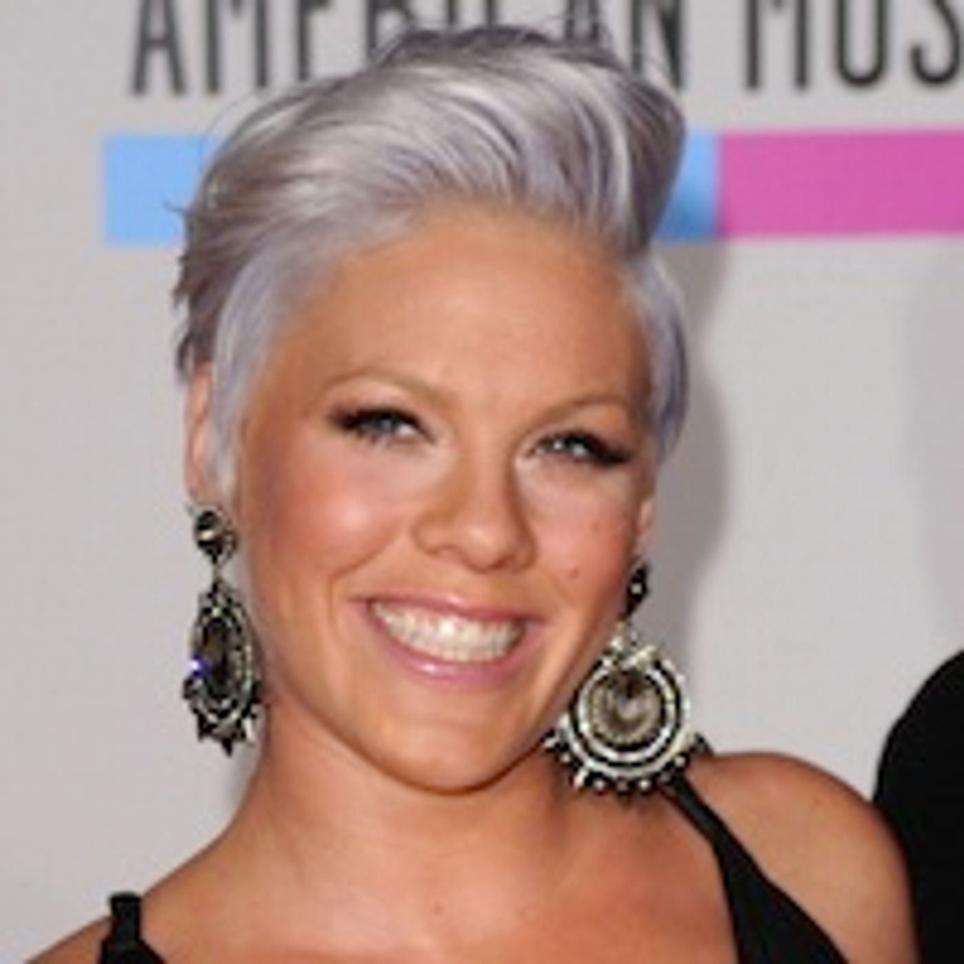 Maxwell asks P!nk YOUR questions episode artwork