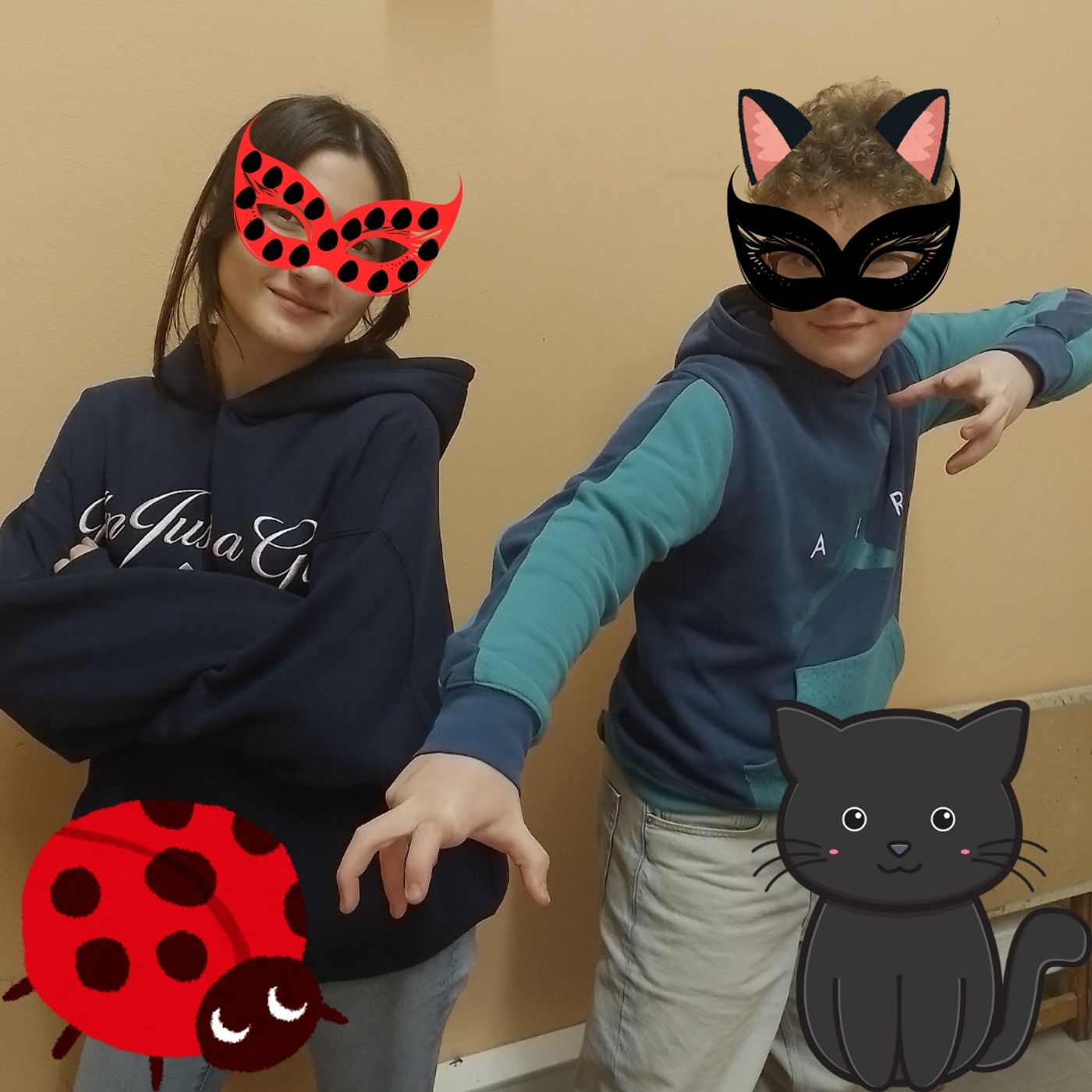 #Villasanta Chat Noir veste Prada