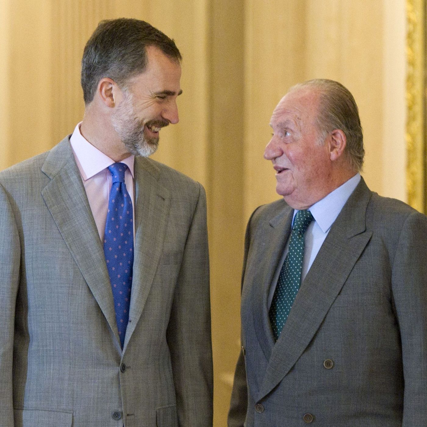 Crónica Rosa: Juan Carlos I ataca a Felipe VI por su "insensibilidad"