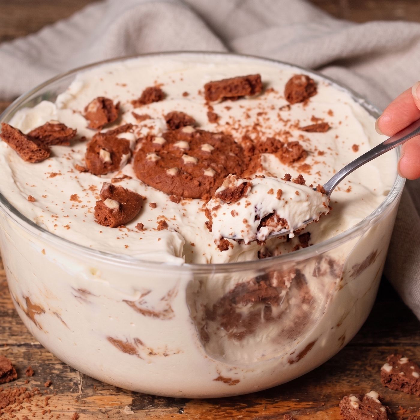 Dolce cremoso con Pan di Stelle: la ricetta facile, fresca e golosa episode artwork